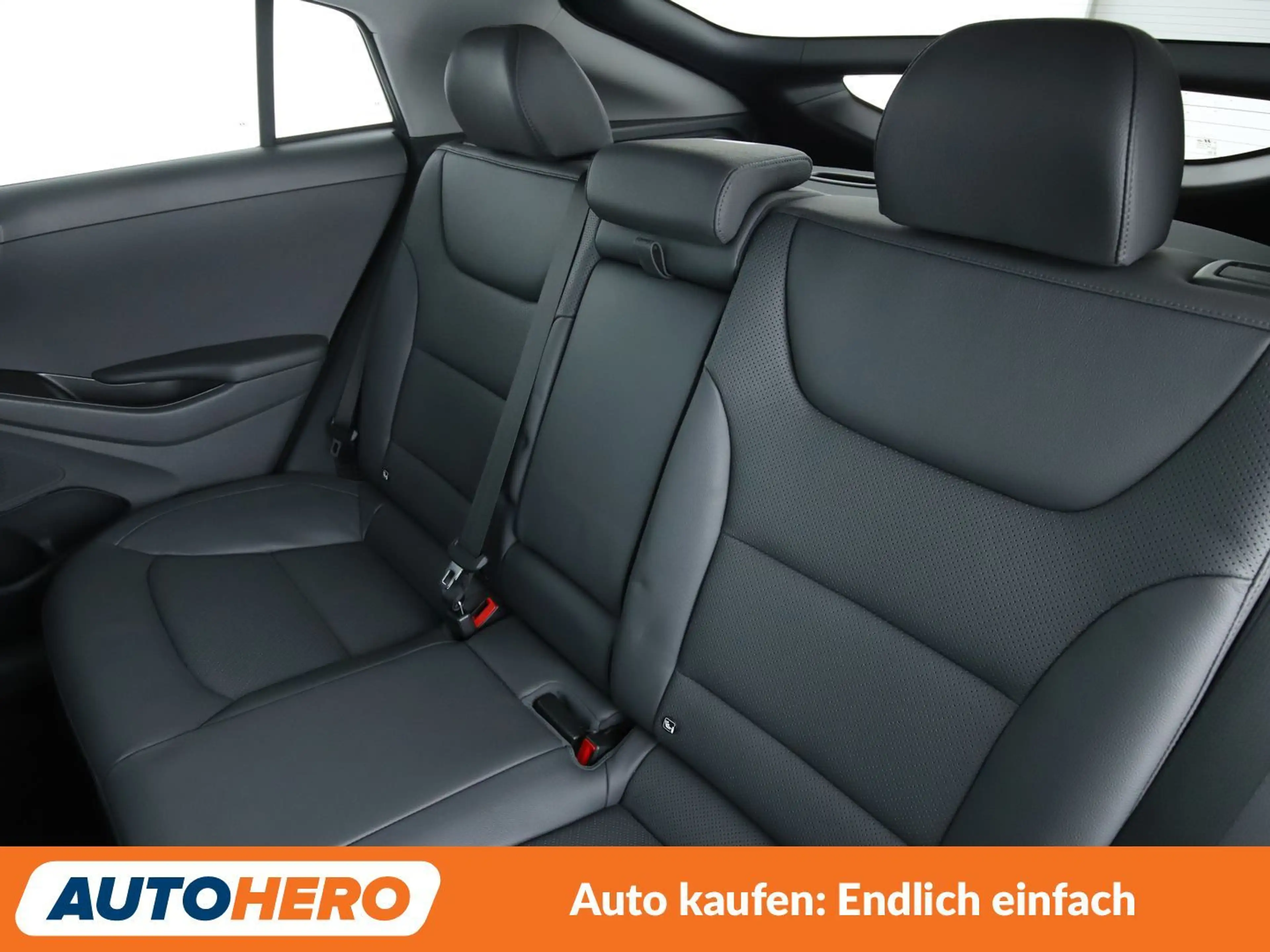 Hyundai IONIQ 1.6 Plug-in Hybrid Prime Aut.*NAVI*ACC*PDC* — photo 14