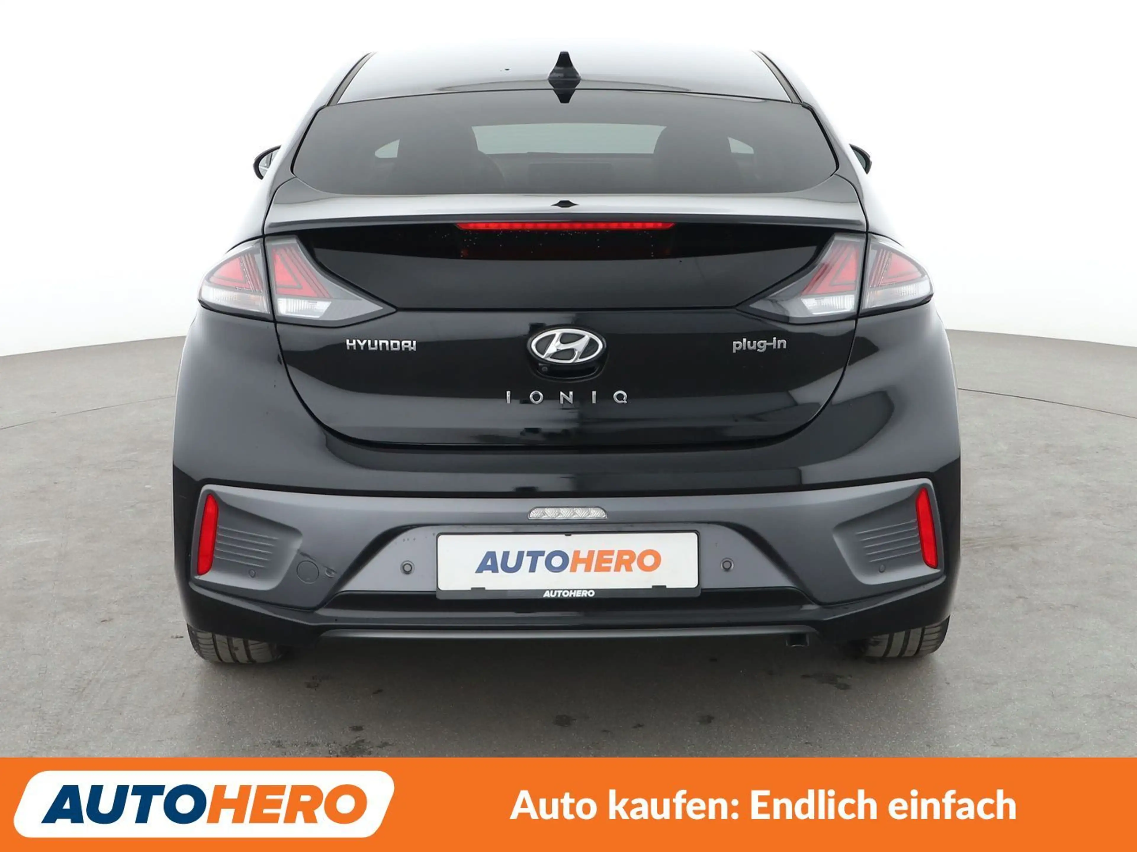 Hyundai IONIQ 1.6 Plug-in Hybrid Prime Aut.*NAVI*ACC*PDC* — photo 5