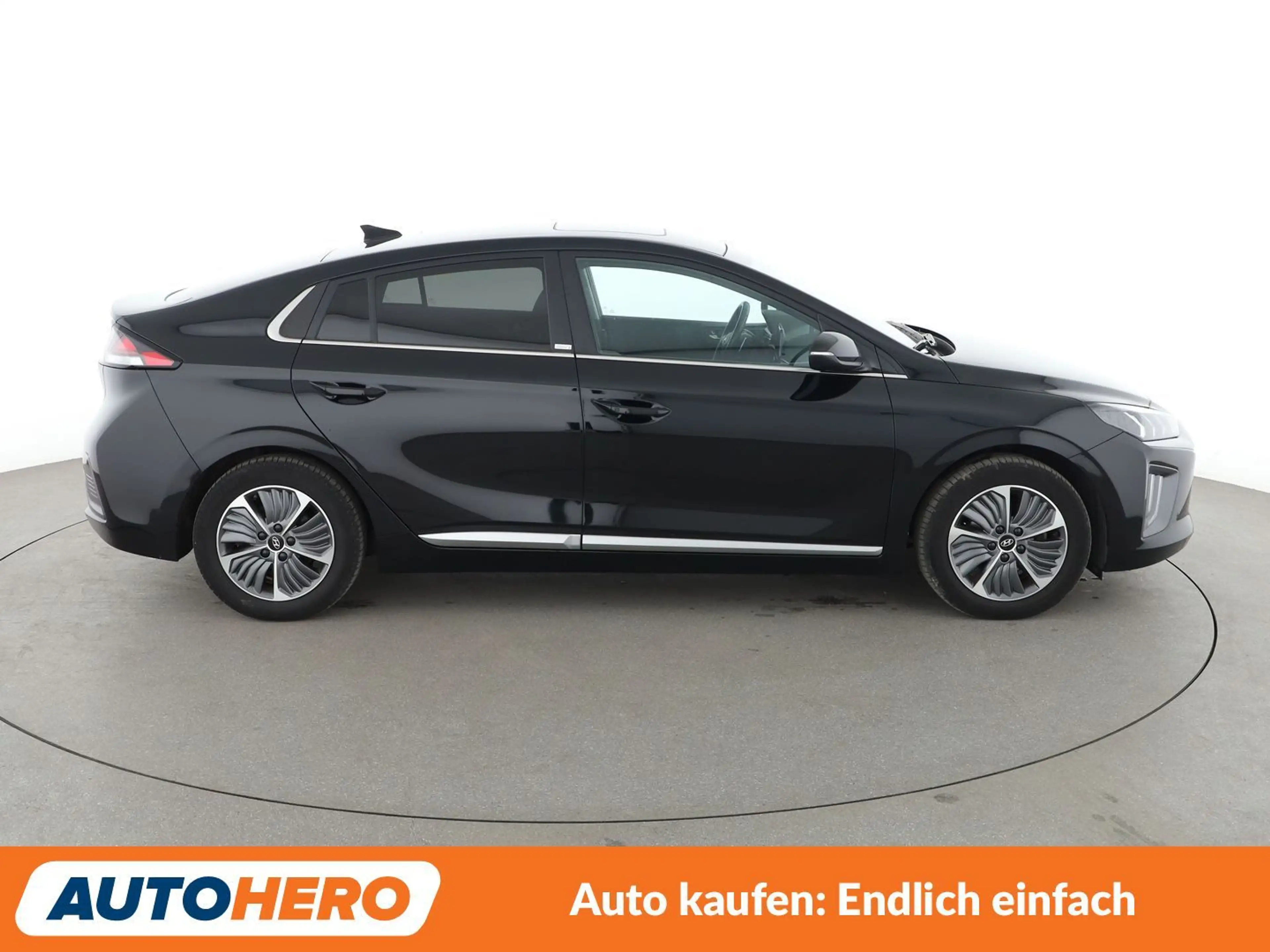 Hyundai IONIQ 1.6 Plug-in Hybrid Prime Aut.*NAVI*ACC*PDC* — photo 7