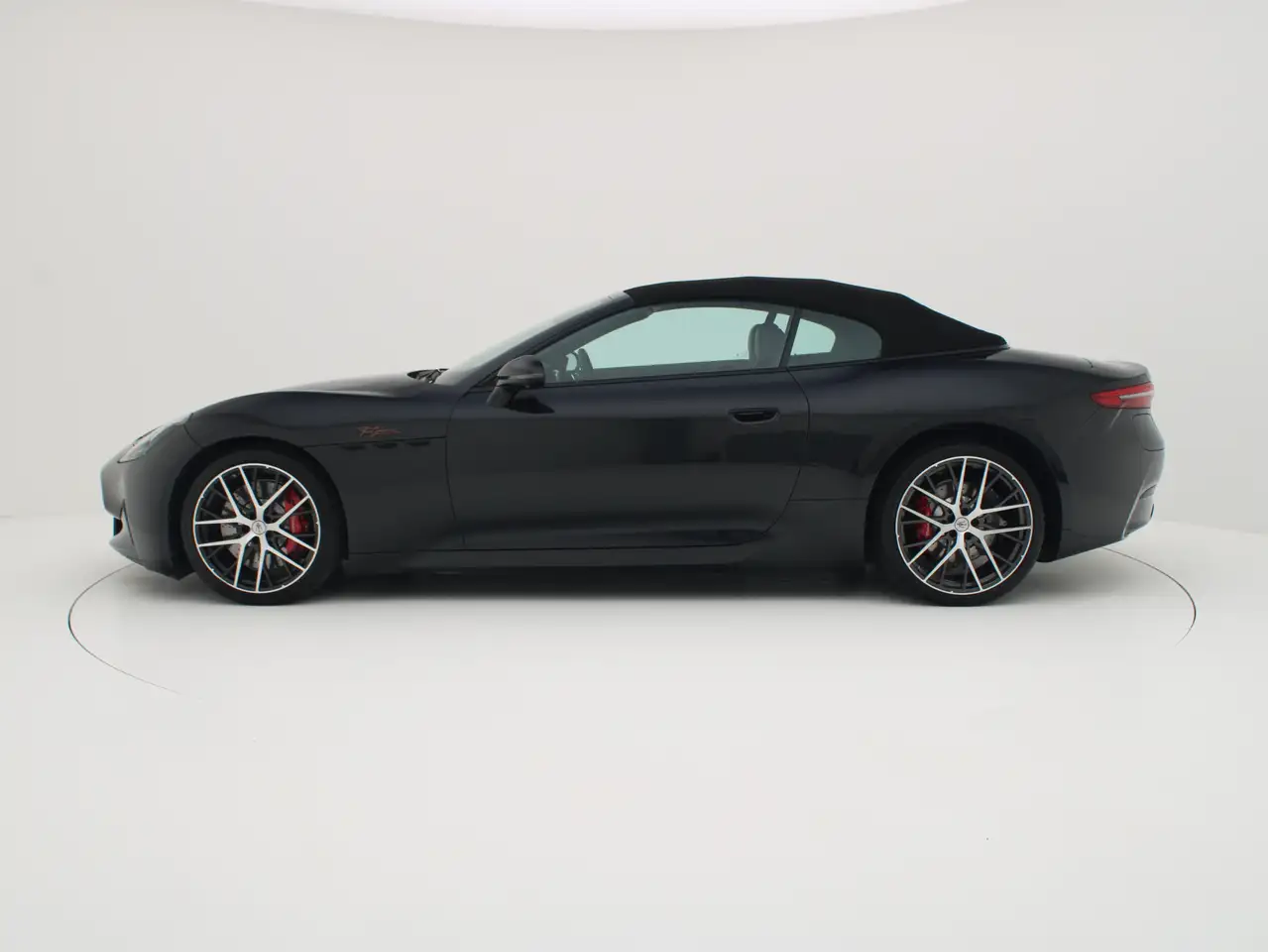 Maserati GranCabrio 2025