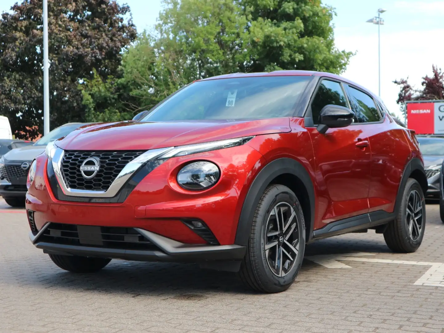 Nissan Juke N-CONNECTA 1.0 DIG-T 6MT Navi LED LM Rouge - 2