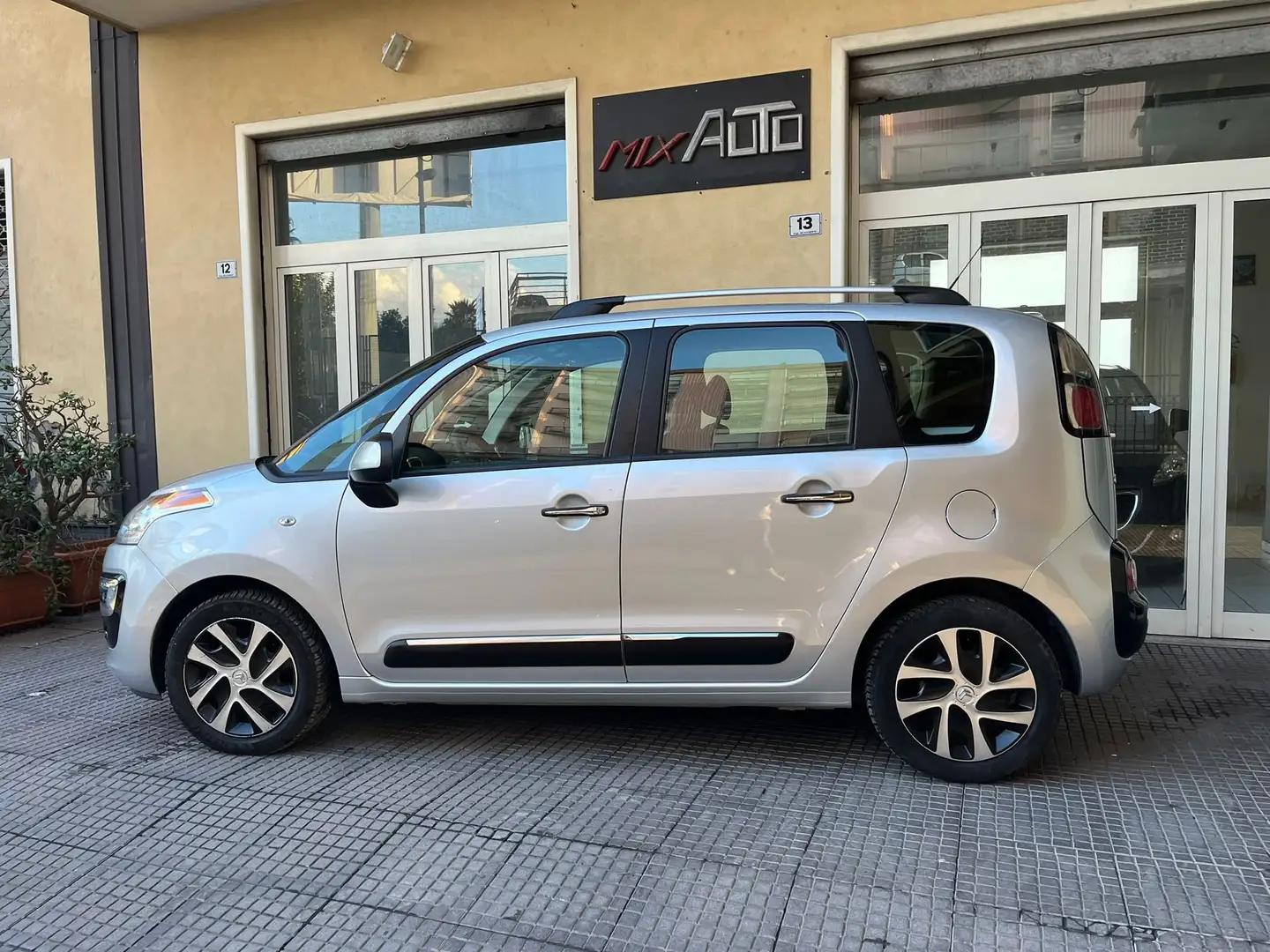 Citroen C3 C3 Picasso Picasso 1.6 bluehdi *NEOPATENTATI* Argento - 2