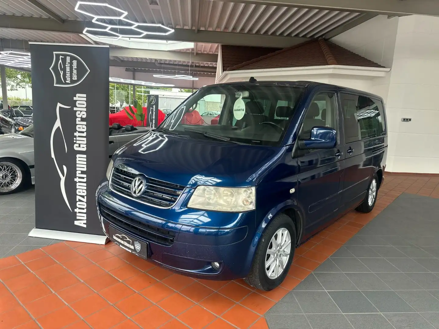 Volkswagen T5 Transporter T5 Multivan Comfortline* AT-Motor /AHK /7-Sitze* Blau - 1