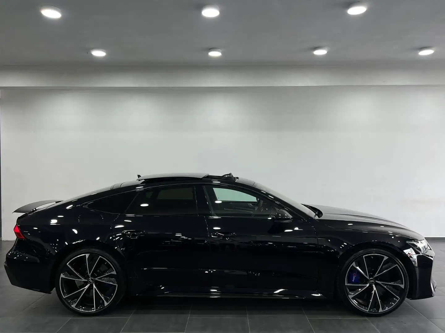 Audi RS7 4.0V8 TFSI FULL OPTIONS Carbone Ceramic RS Dynamic crna - 2