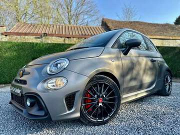 Cabrio 1.4i Competizione / BTW / ALCANTARA DASH