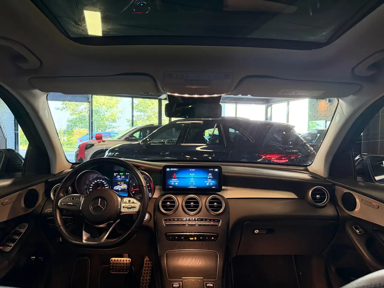 Mercedes-Benz GLC 300e 4MATIC AMG Line Pano Trekhaak Camera, миниатюра 3