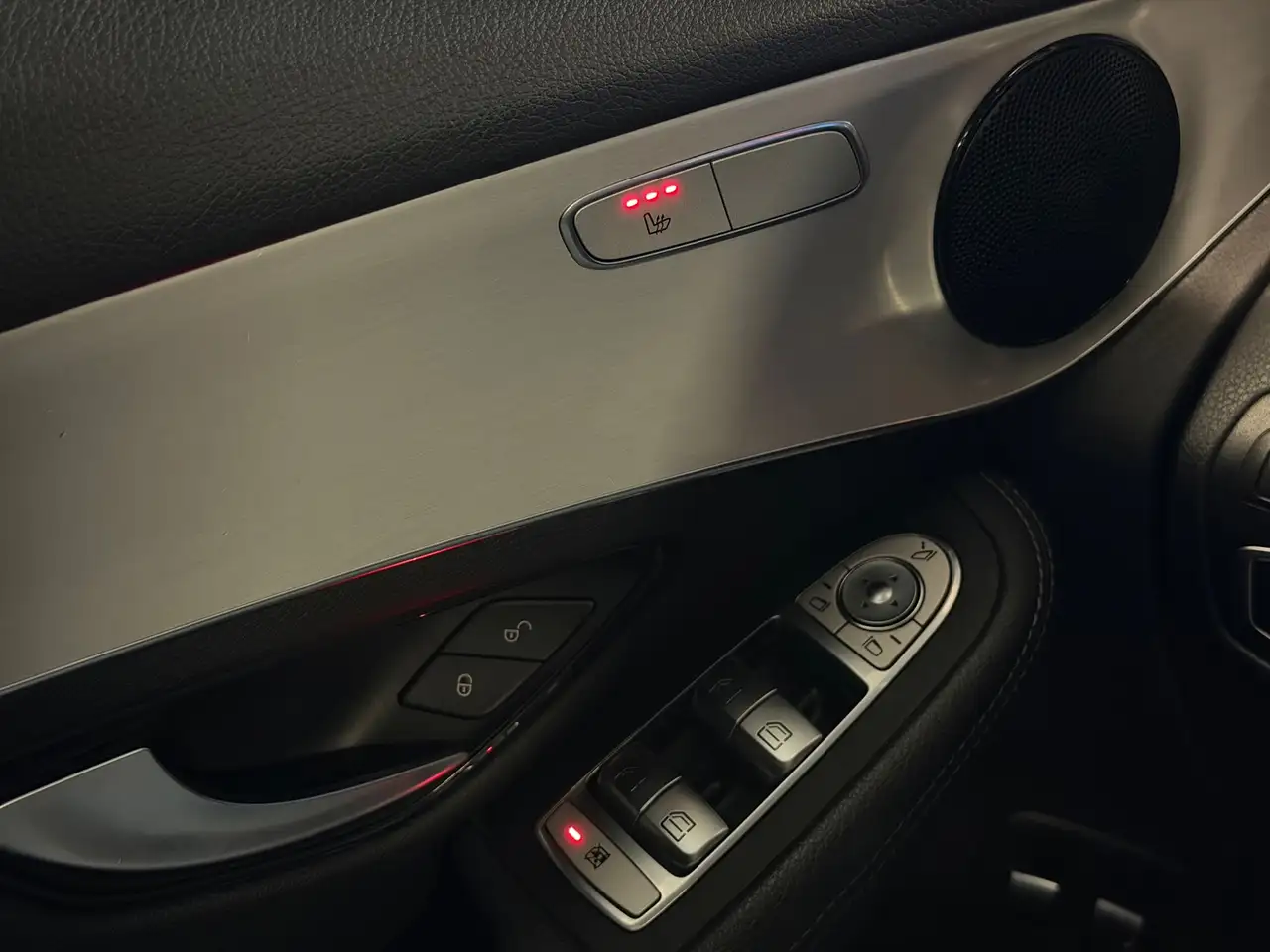 Mercedes-Benz GLC 300e 4MATIC AMG Line Pano Trekhaak Camera, миниатюра 13