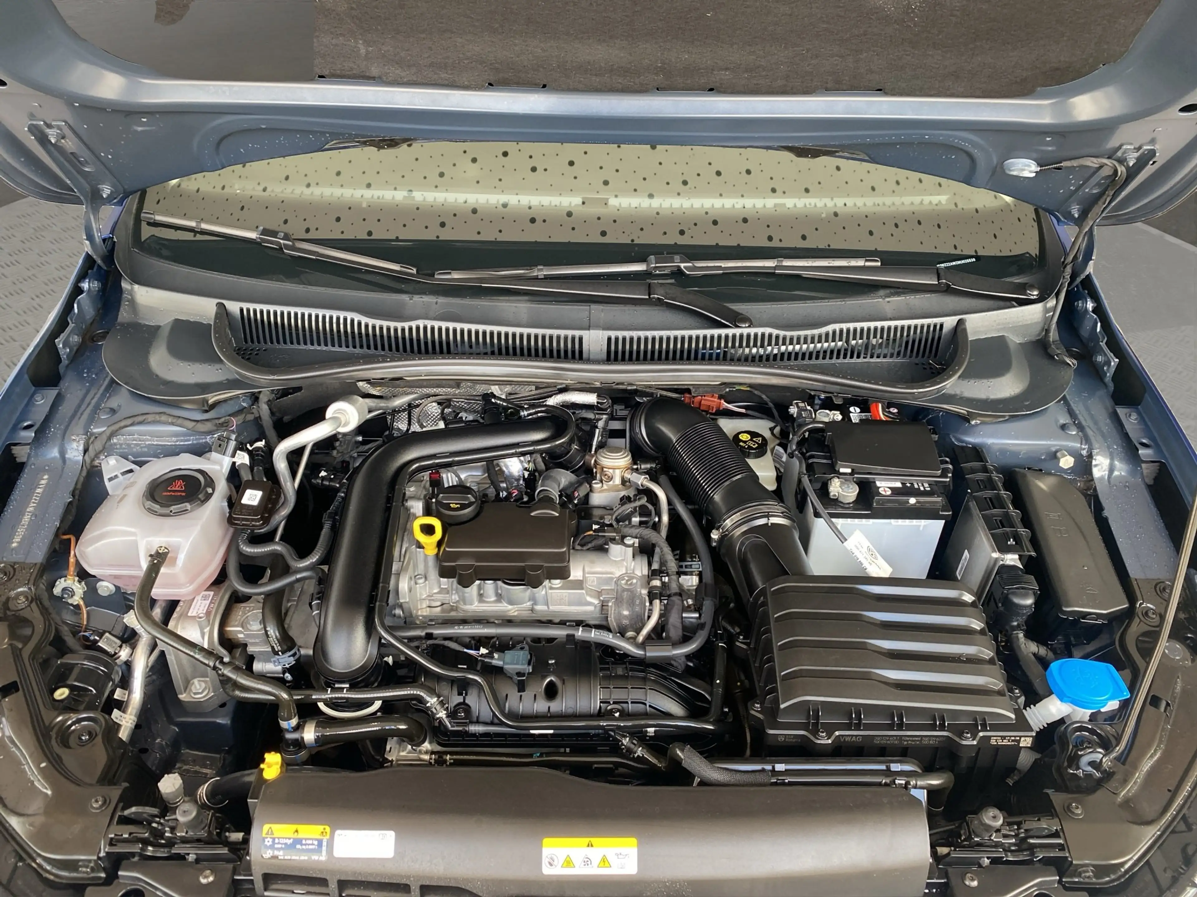 Volkswagen Polo Style 1.0 TSI ACC LED Matrix PDC SHZ Totw. — photo 15