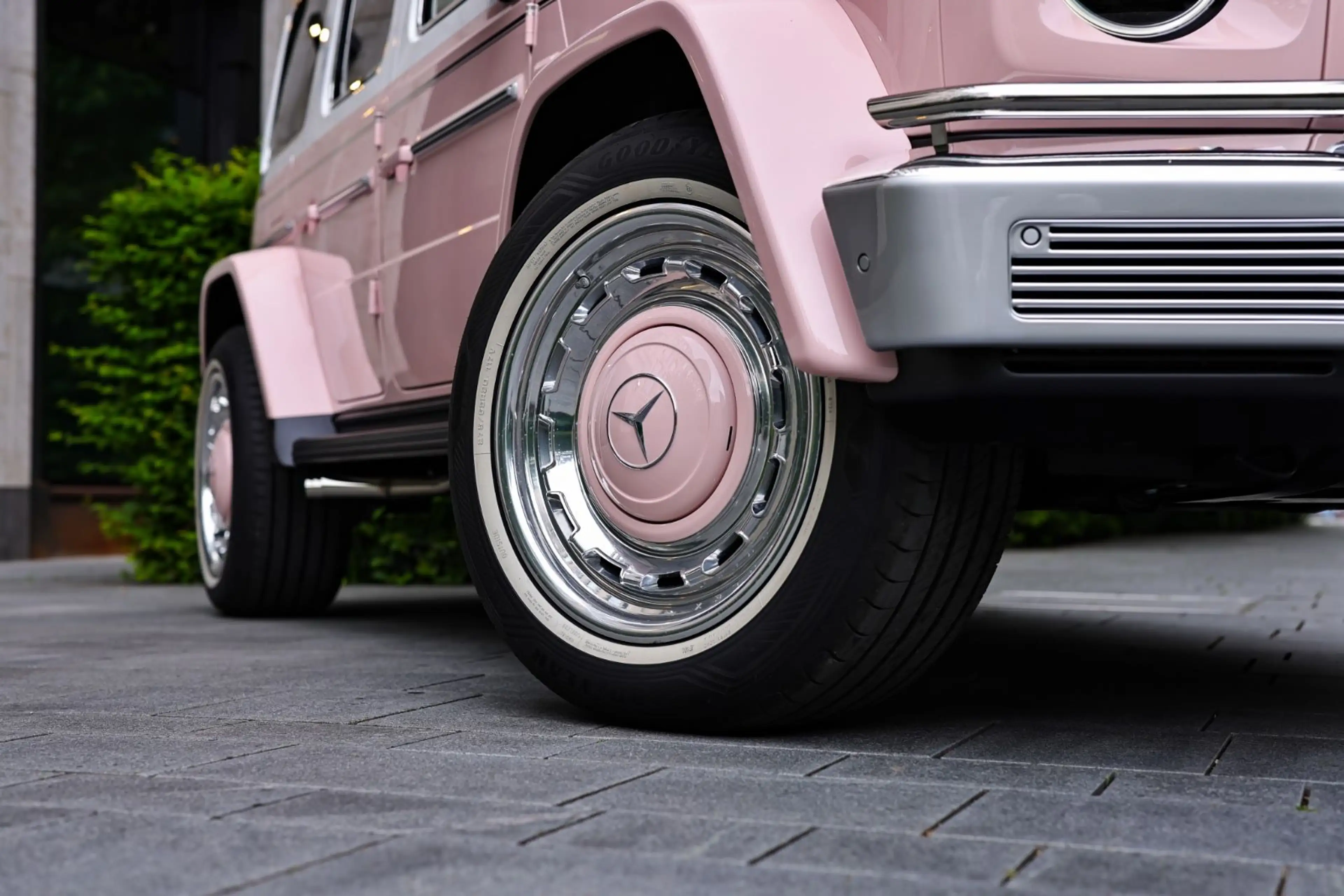 Mercedes-Benz G 63 AMG | Carlex G-Vintage Rose | MY2026 — photo 10