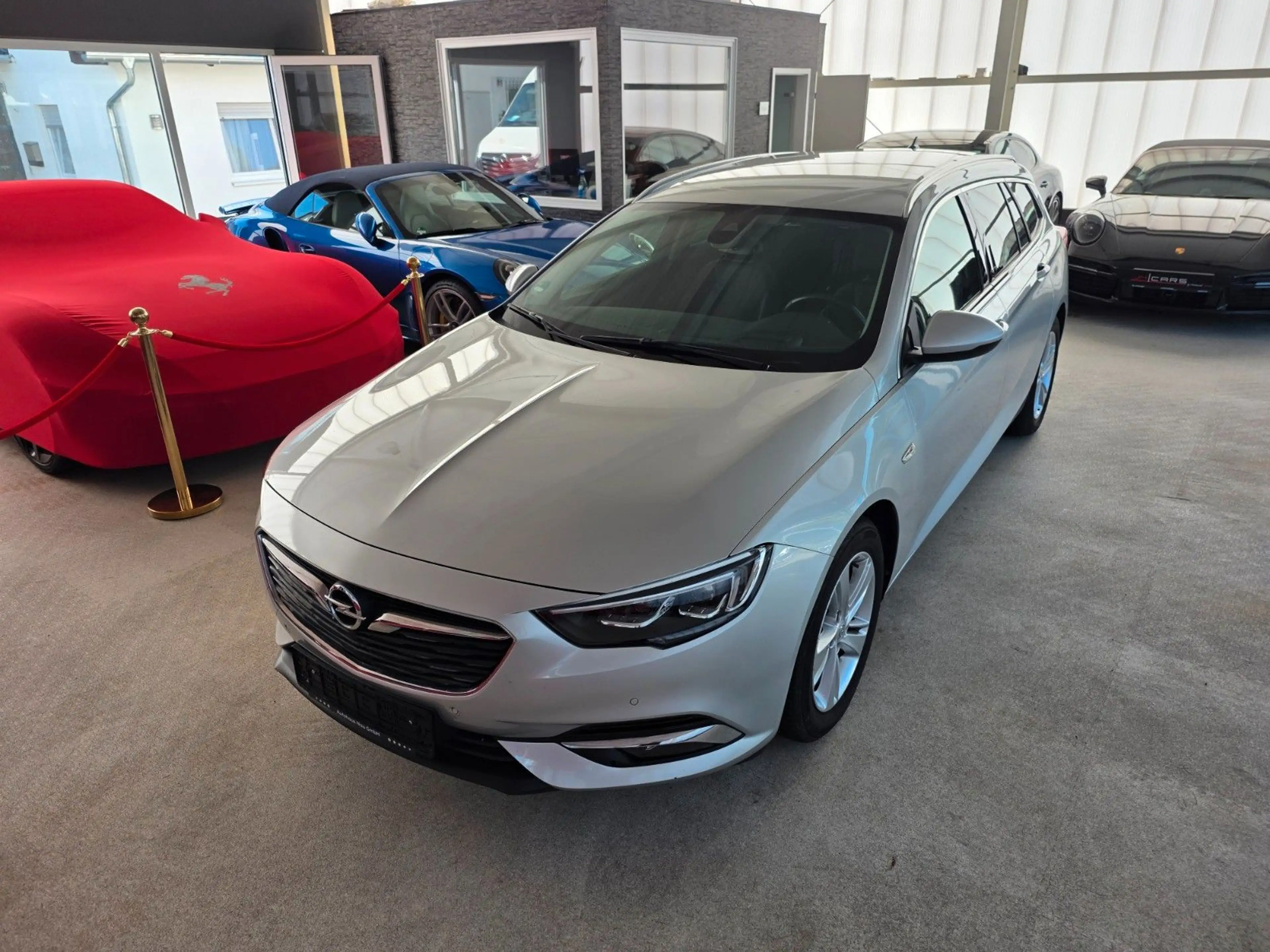 Opel Insignia B Sports Tourer 1.6 Turbo Innovation — photo 3