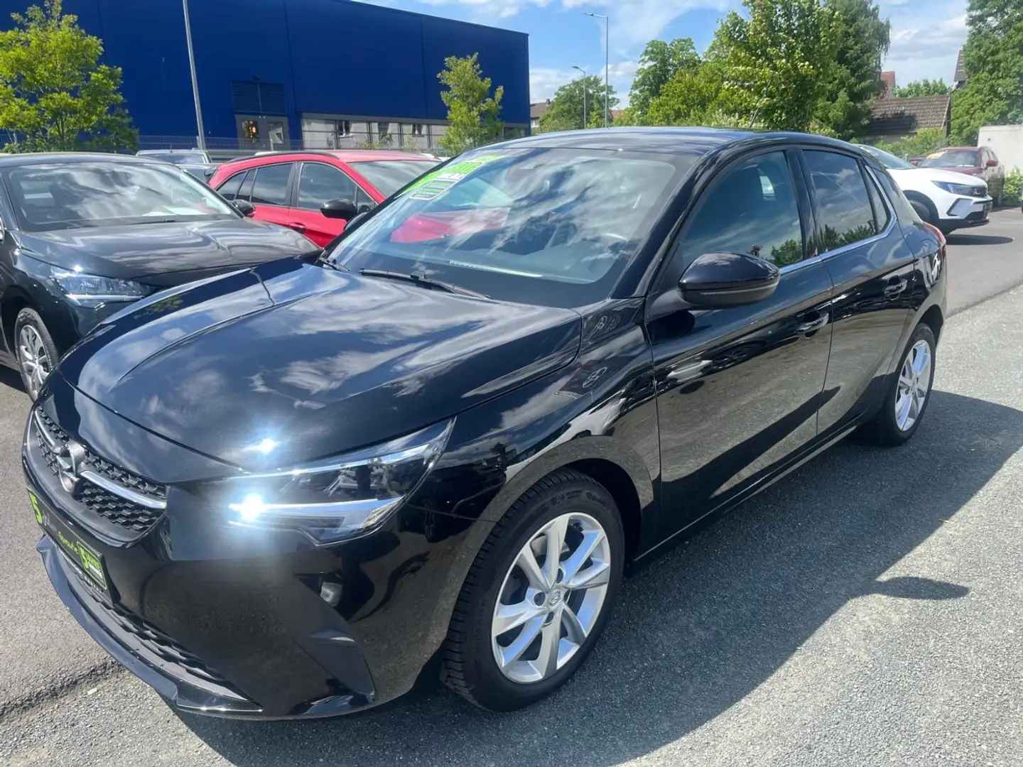 Opel Corsa F 1.2 Turbo Elegance mit Kamera PDC Inkl. Inspekti Schwarz - 2