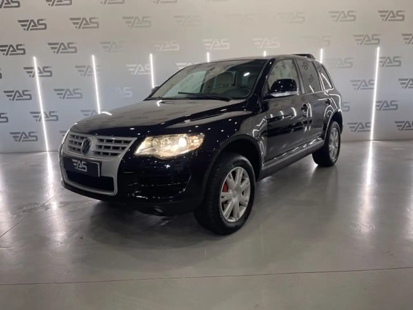 Volkswagen Touareg 3.0TDI V6 +Motion Tiptronic Negro - 1