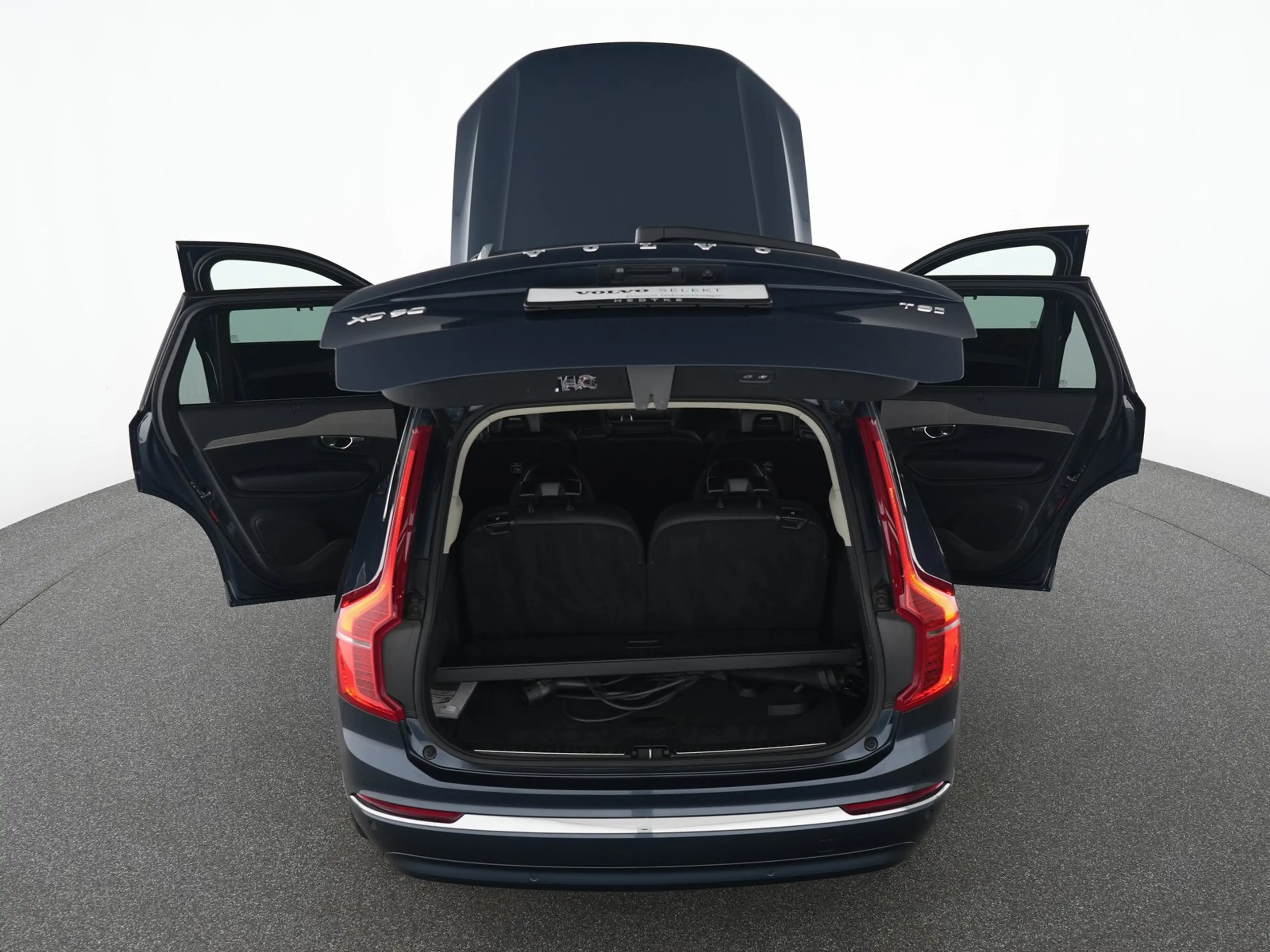 Volvo XC90 T8 AWD Ultra Bright FOUR-C*MASSAGE*AHK*360° — photo 14