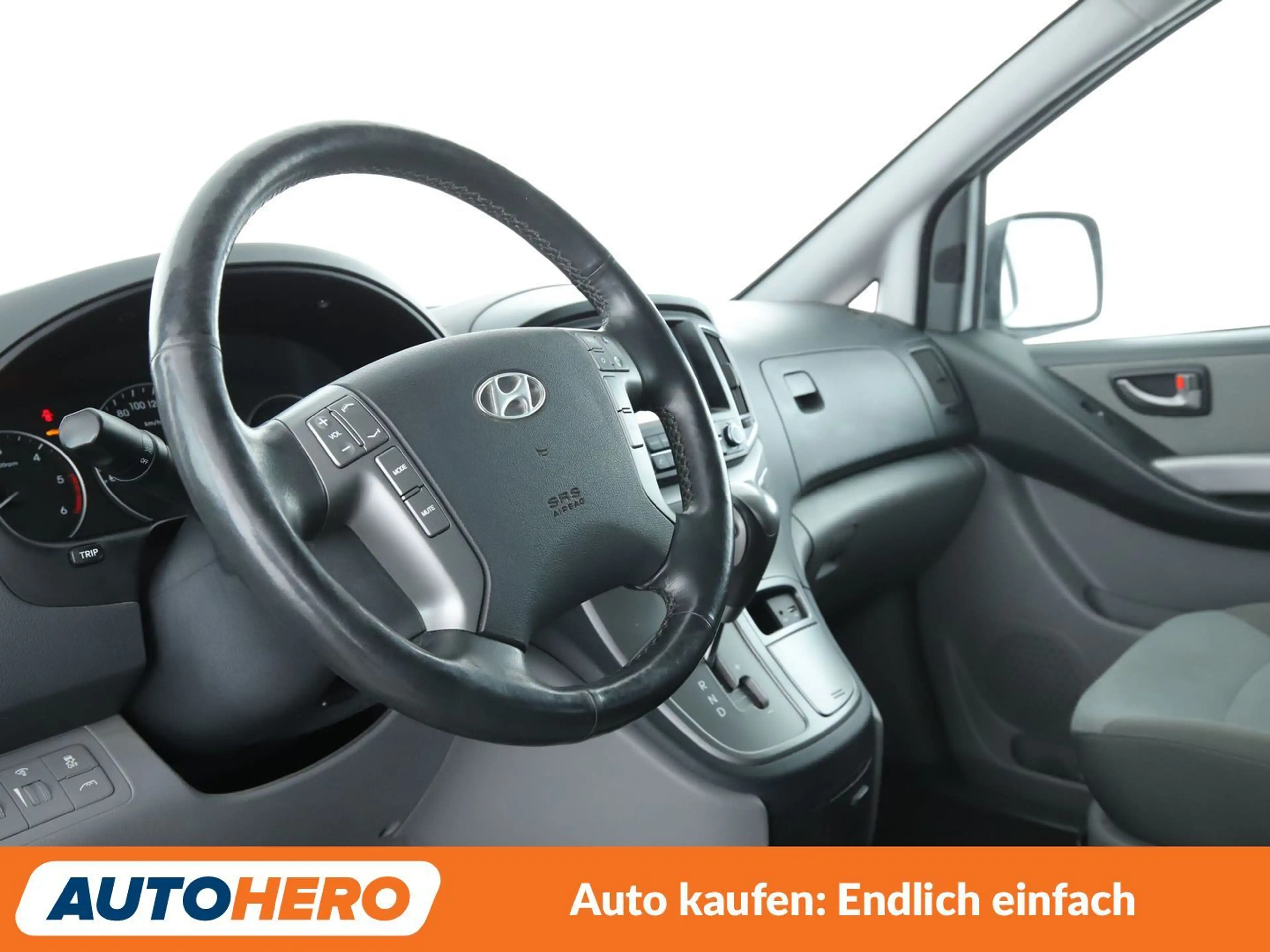 Hyundai H-1 2.5 CRDi Travel Trend *NAVI*CAM*TEMPO*ALU*KLIMA* — photo 11
