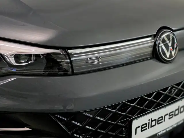 Volkswagen Tiguan Sport TDI 4MOTION DSG Ansicht 4