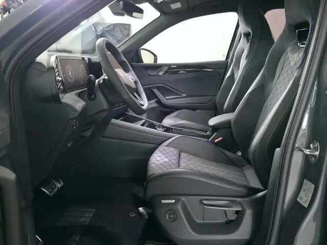 Volkswagen Tiguan Sport TDI 4MOTION DSG Ansicht 12