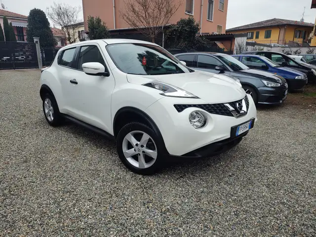 Nissan Juke Juke I 2015 1.6 Acenta Gpl 115cv E6