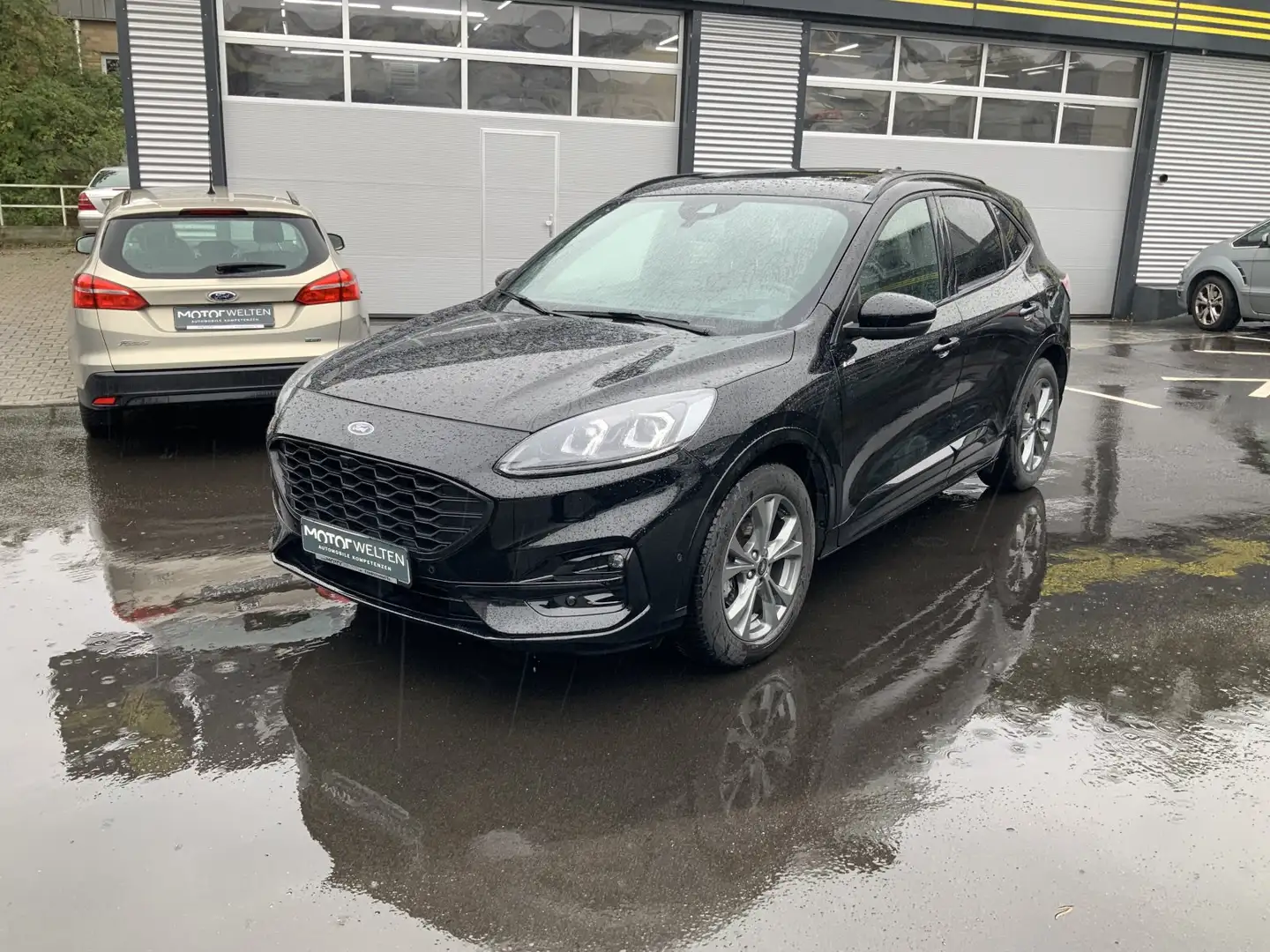 Ford Kuga 1.5 EcoBoost ST-Line X Start/Stopp (EURO 6d) 1.5 E Schwarz - 2