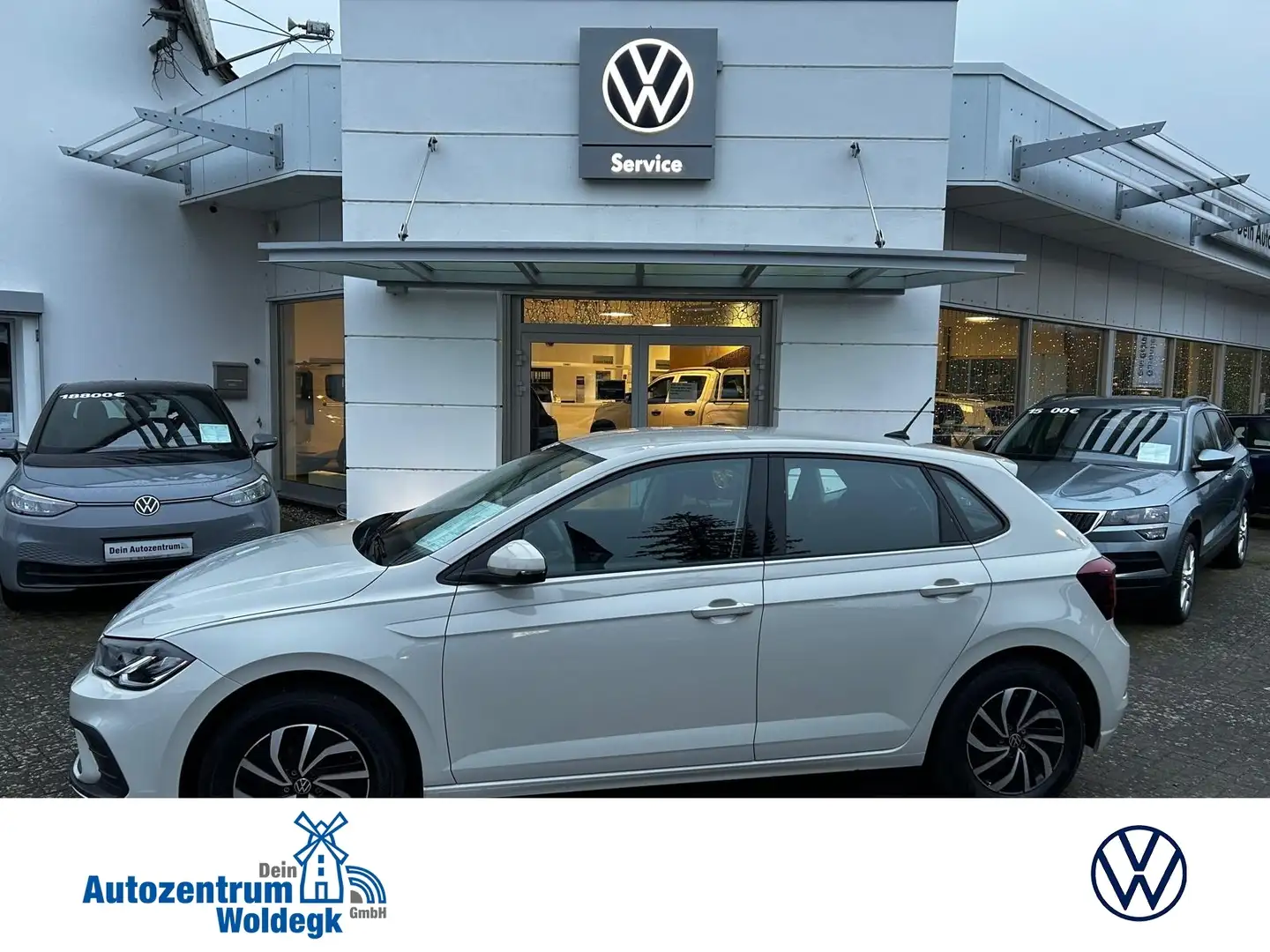 Volkswagen Polo AE 1.0 Life Grau - 1