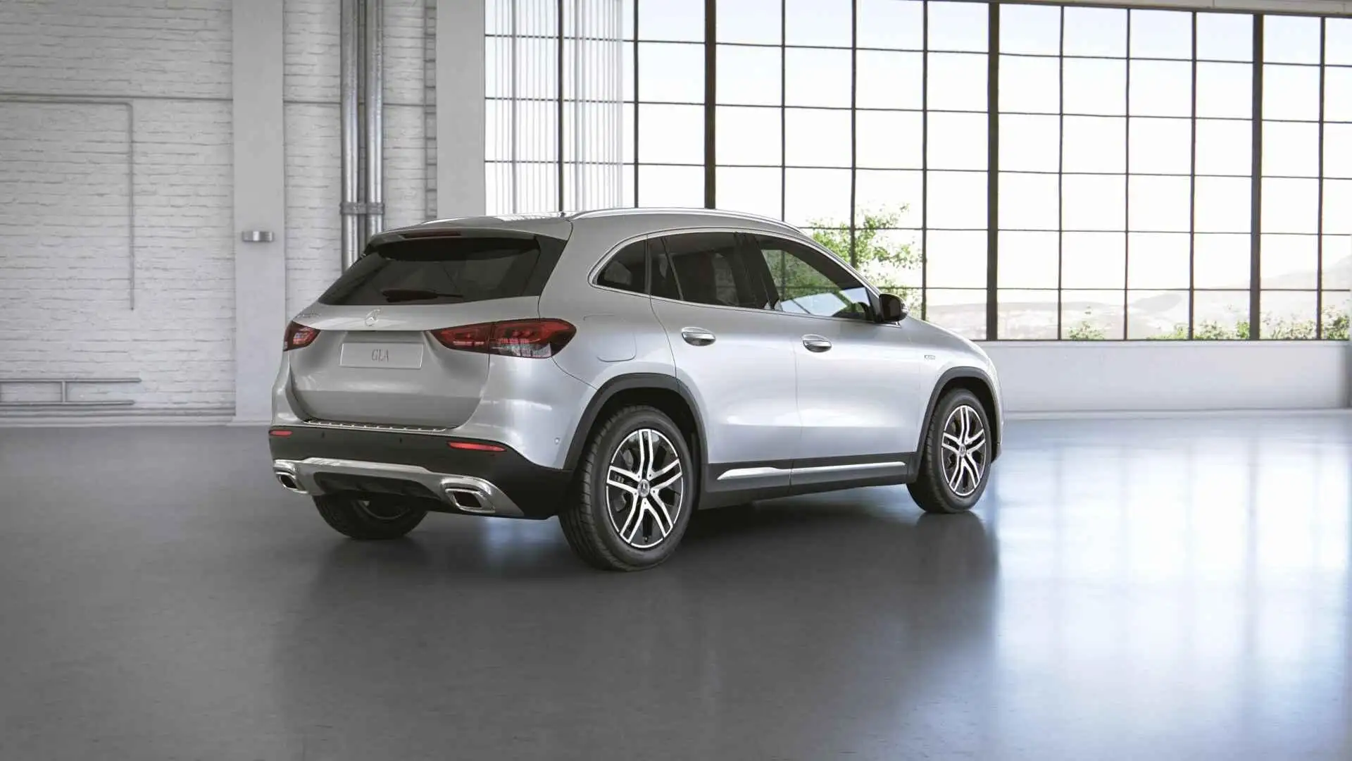 Mercedes-Benz GLA 250 e Luxury line |  Premium pakket | Distronic | Zilver - 2