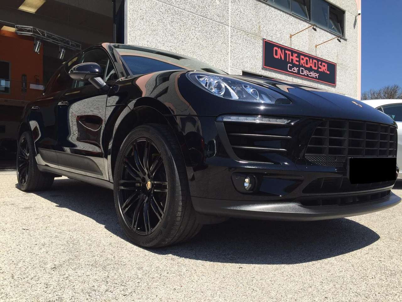 Porsche Macan BLACK EDITION/PANORAMA/KAMERA/MEMORY/BOSE/21"/PASM