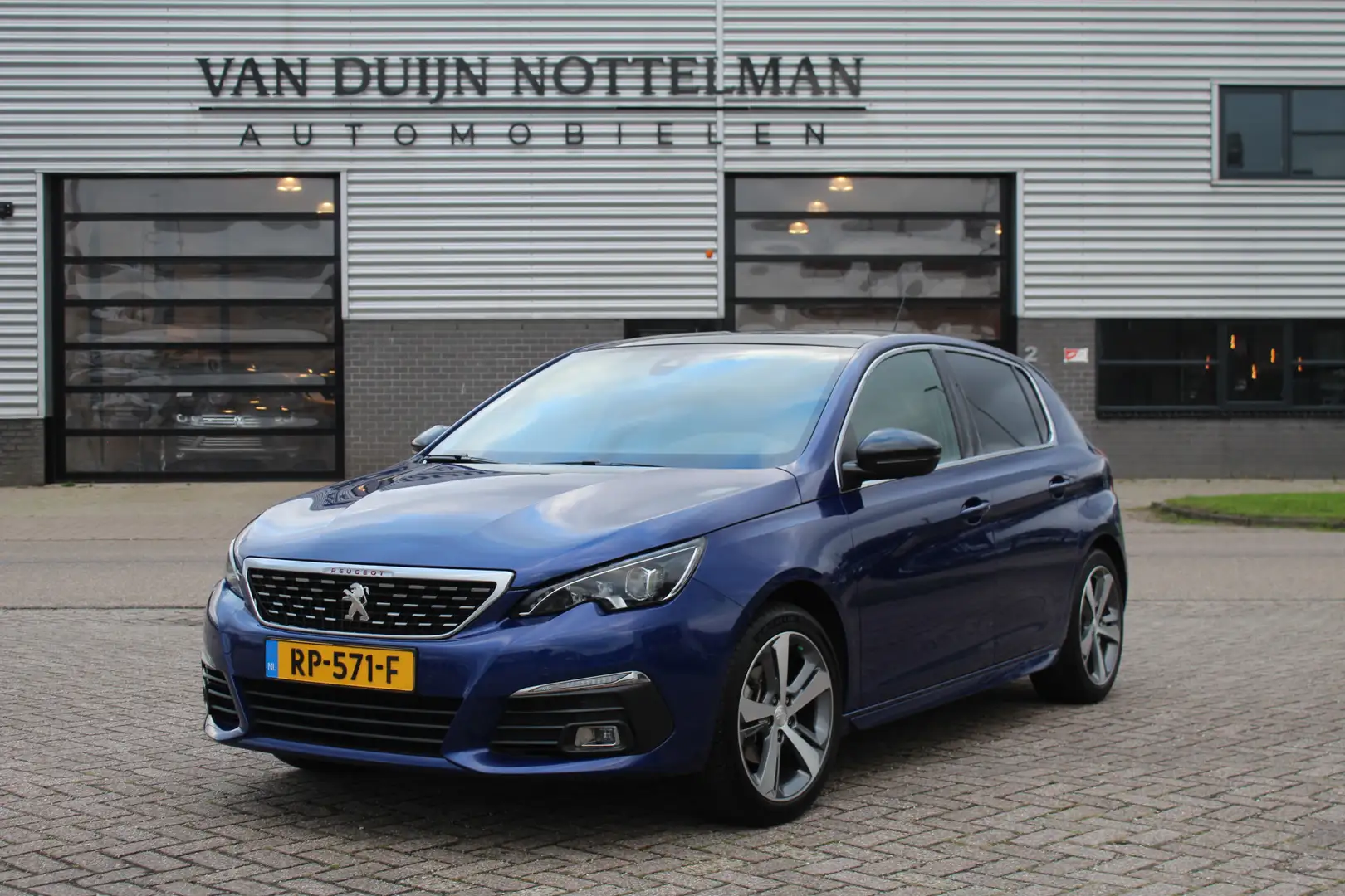 Peugeot 308 1.2 PureTech GT-line / Carplay / Camera / Keyless Albastru - 1