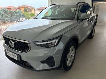 XC40 2.0 B3 Essential auto - Promo Speciale!
