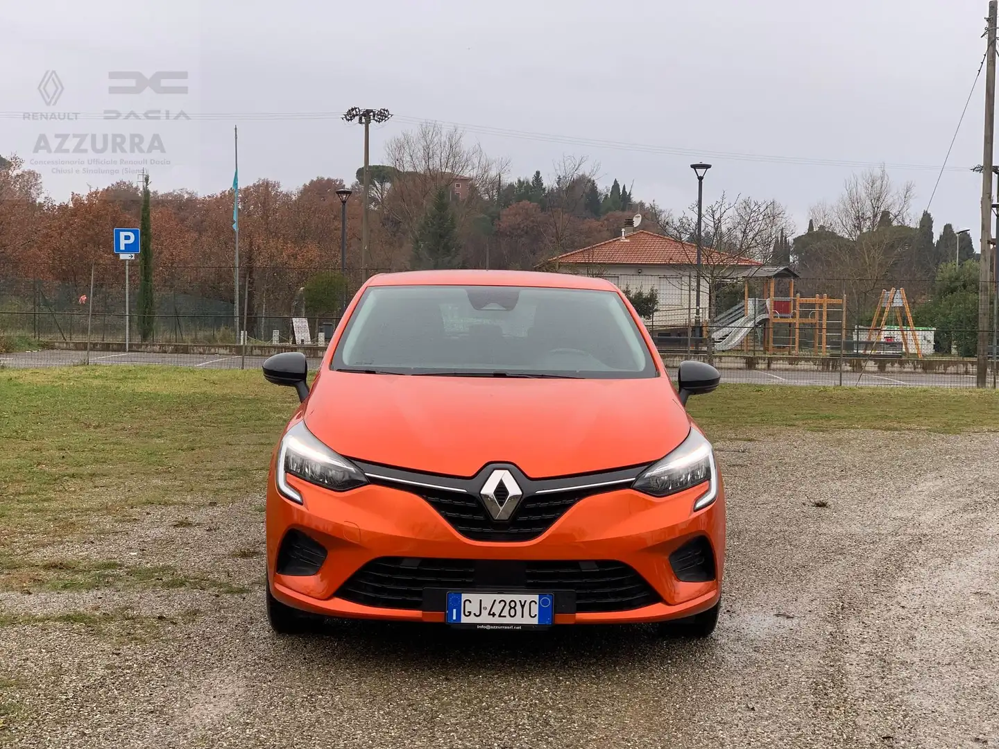 Renault Clio Clio Full Hybrid E-Tech 145 CV 5 porte Equilibre Orange - 2