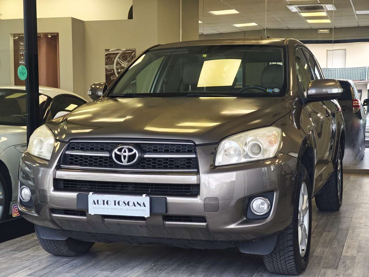 Toyota RAV 4 Rav4 III 2006 Crossover RAV4 2.2 d-4d  luxury my09