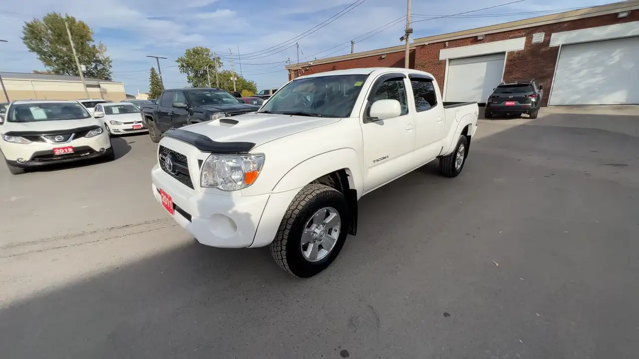 Toyota Tacoma снимка Toyota Tacoma