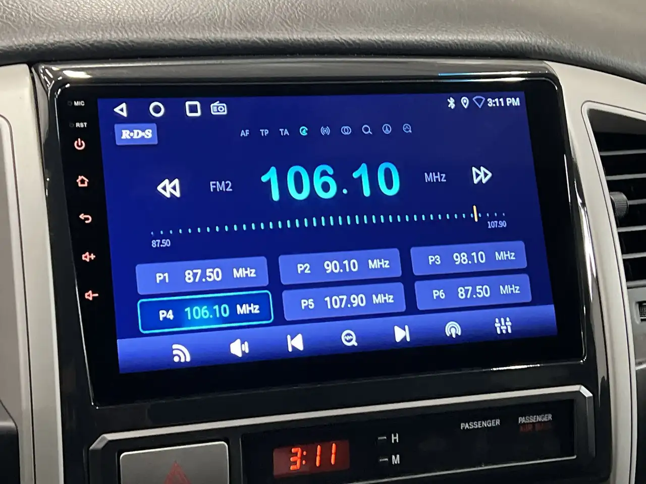 Toyota Tacoma снимка Toyota Tacoma