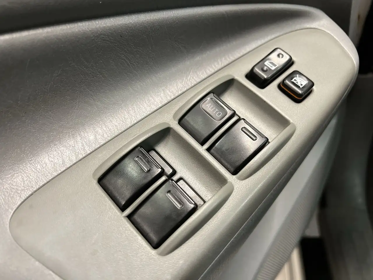 Toyota Tacoma снимка Toyota Tacoma