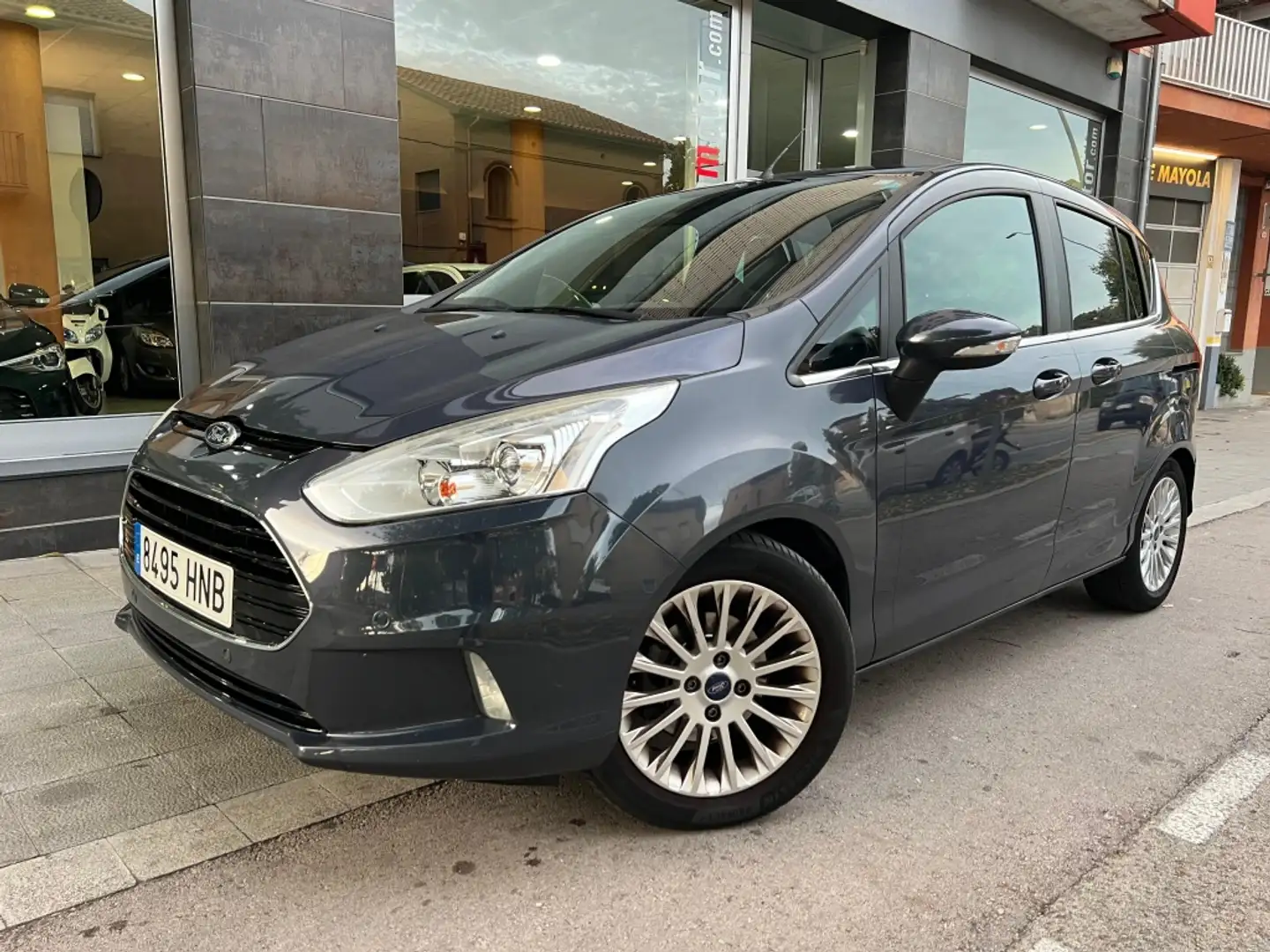 Ford B-Max 1.6TDCi Titanium 95 Gris - 1