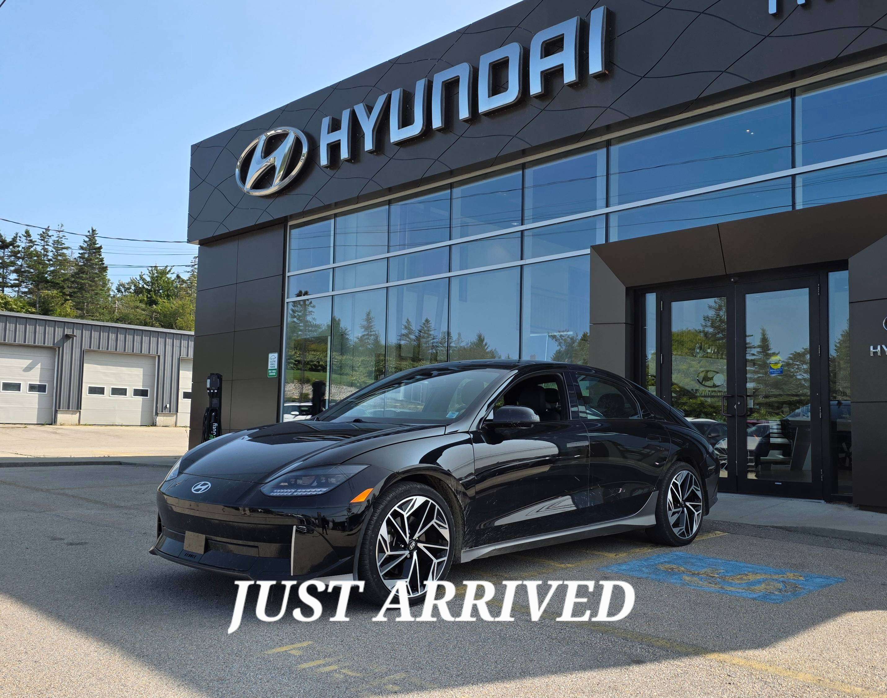 Black 2025 Hyundai Ioniq 6 Sedan Automatic
