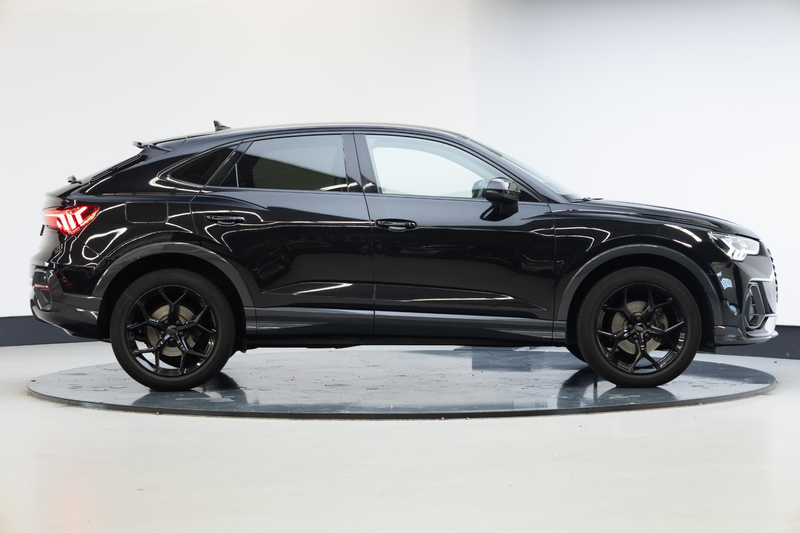 Audi Q3 Sportback 35 TFSI Advanced Edition | S-line | Assi — photo 27