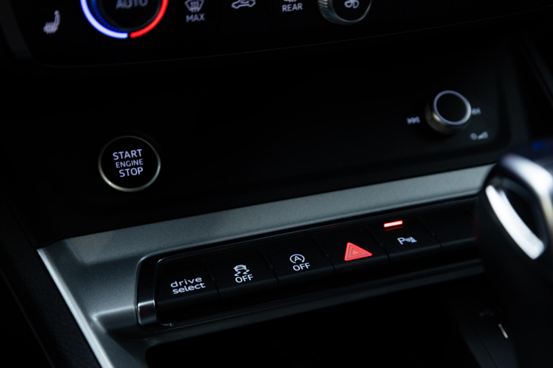 Audi Q3 Sportback 35 TFSI Advanced Edition | S-line | Assi — photo 9