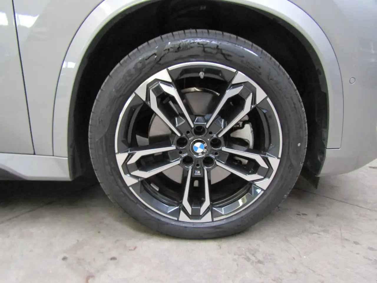2024 BMW X1 X1 xDrive23d 23d 23 d  xdrive MHEV MSport M Sport M-Sport, photograph 4