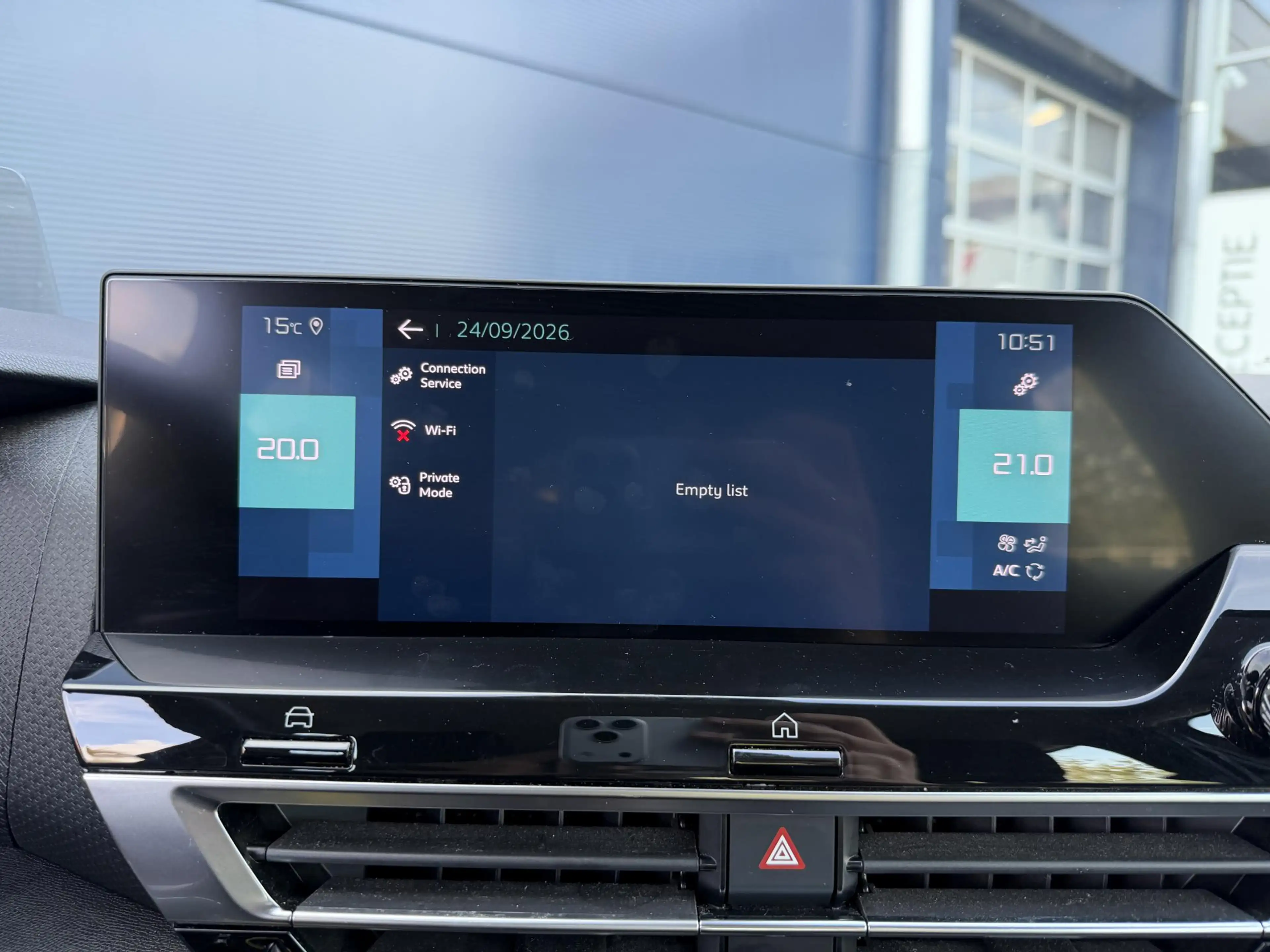 Citroen E-C4 Electric Feel Pack 50 kWh Navigatie | Climate Control | HUD — photo 11