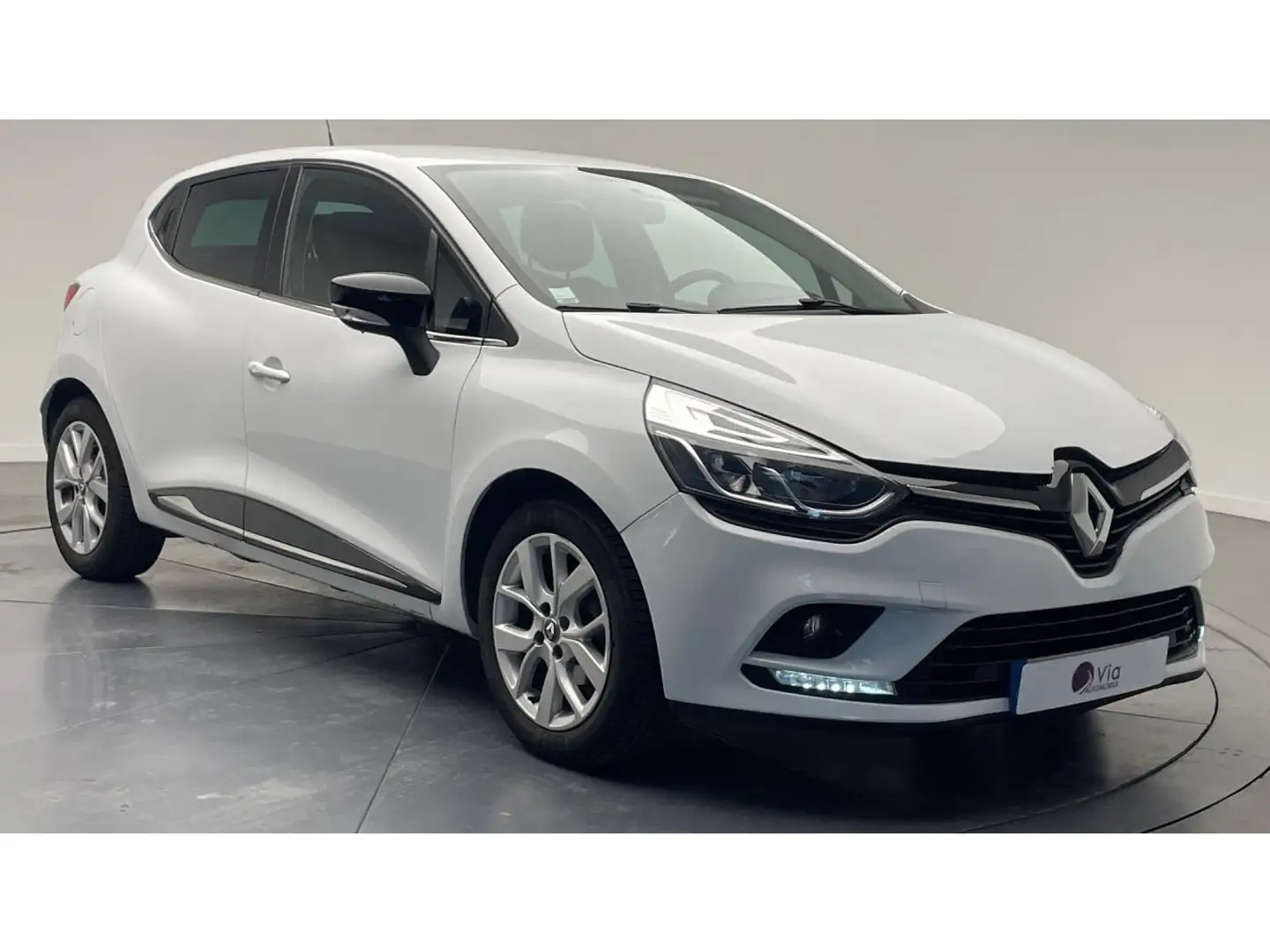 Renault Clio 0.9 - 90 2019 PHASE 2 / Entretien Renault Blanc - 2