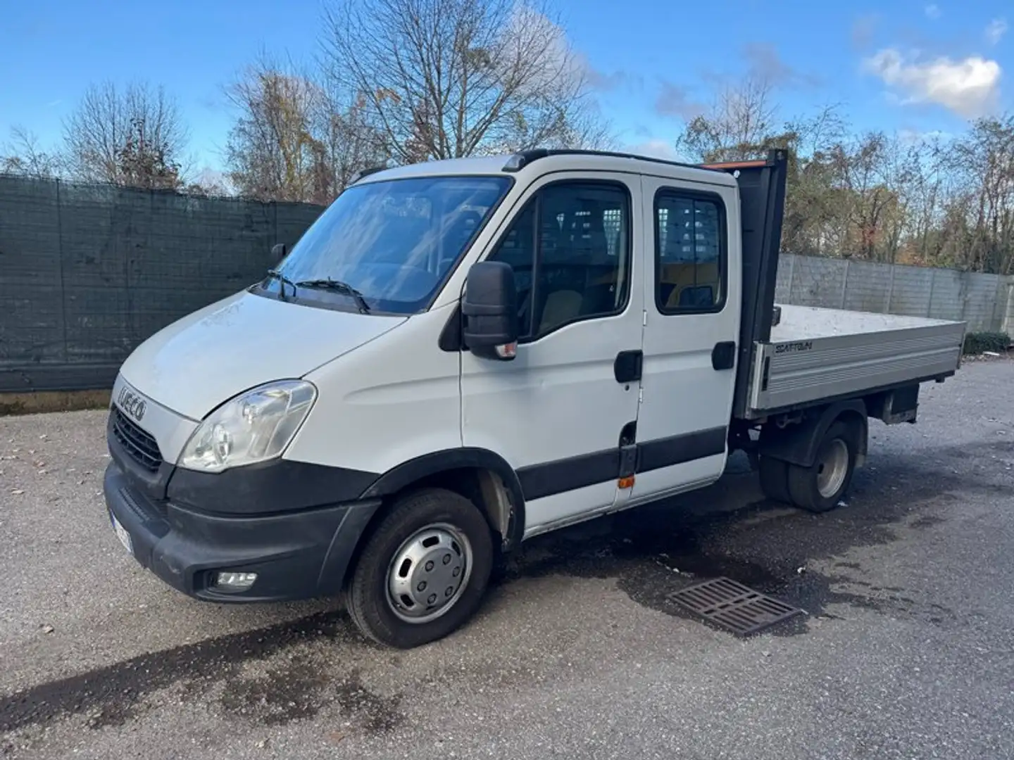 Iveco Daily 35C12 3000cc Cassone fisso Doppia Cabina 7p. -2011 Bianco - 1
