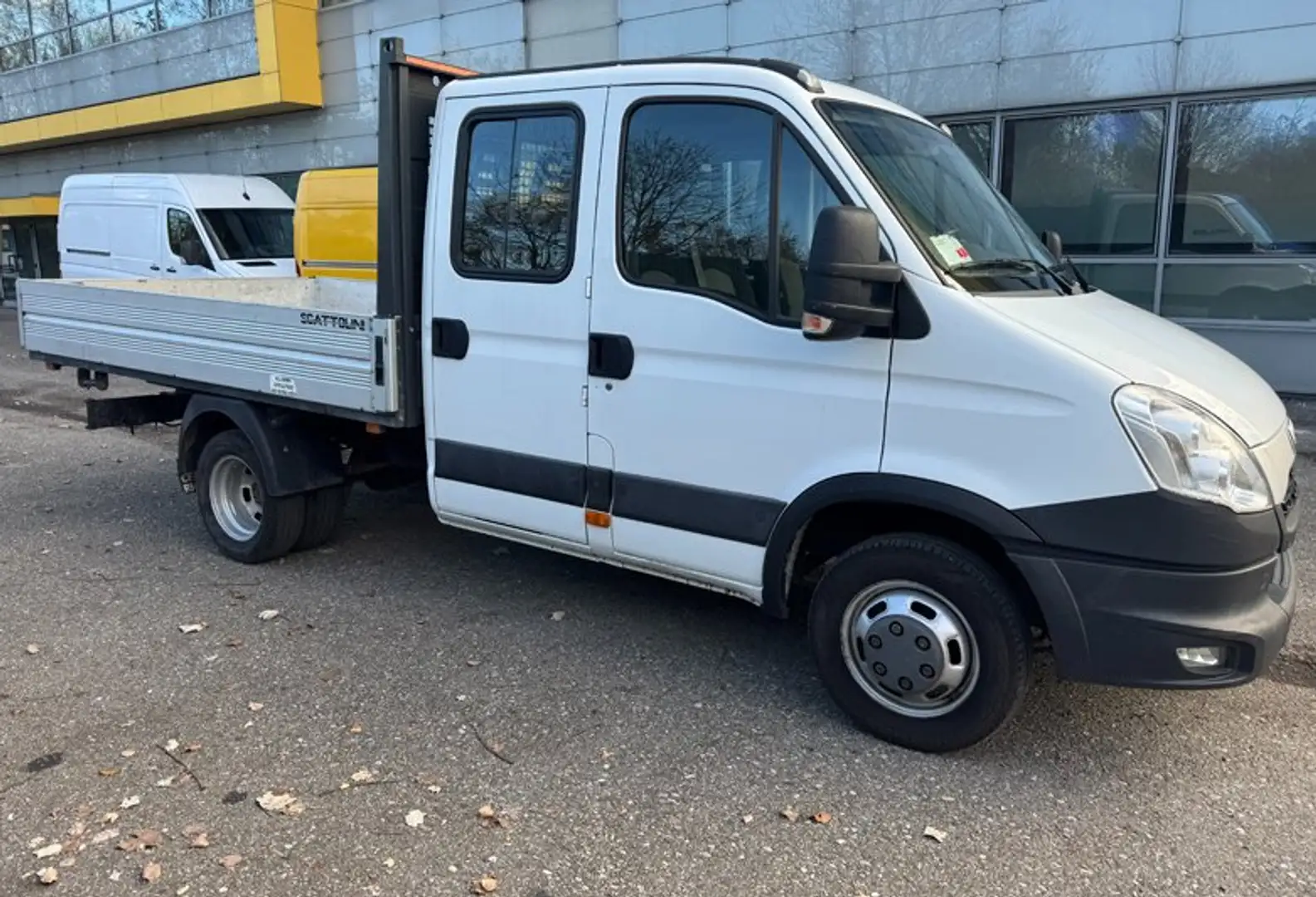 Iveco Daily 35C12 3000cc Cassone fisso Doppia Cabina 7p. -2011 Bianco - 2