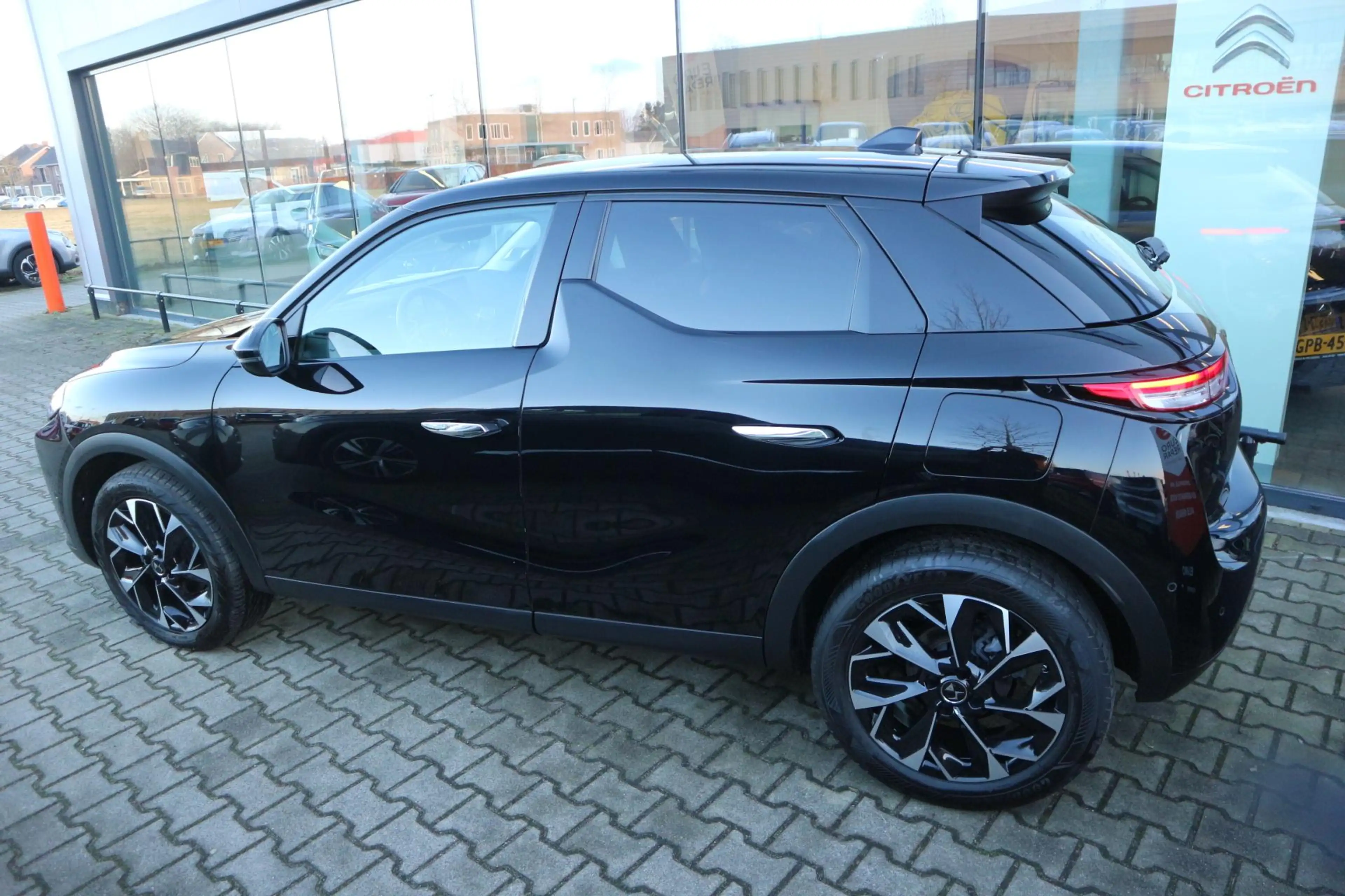 DS Automobiles DS 3 1.2 PureTech Opéra AUTOMAAT NAVI 360 CAMERA LEDER — photo 3