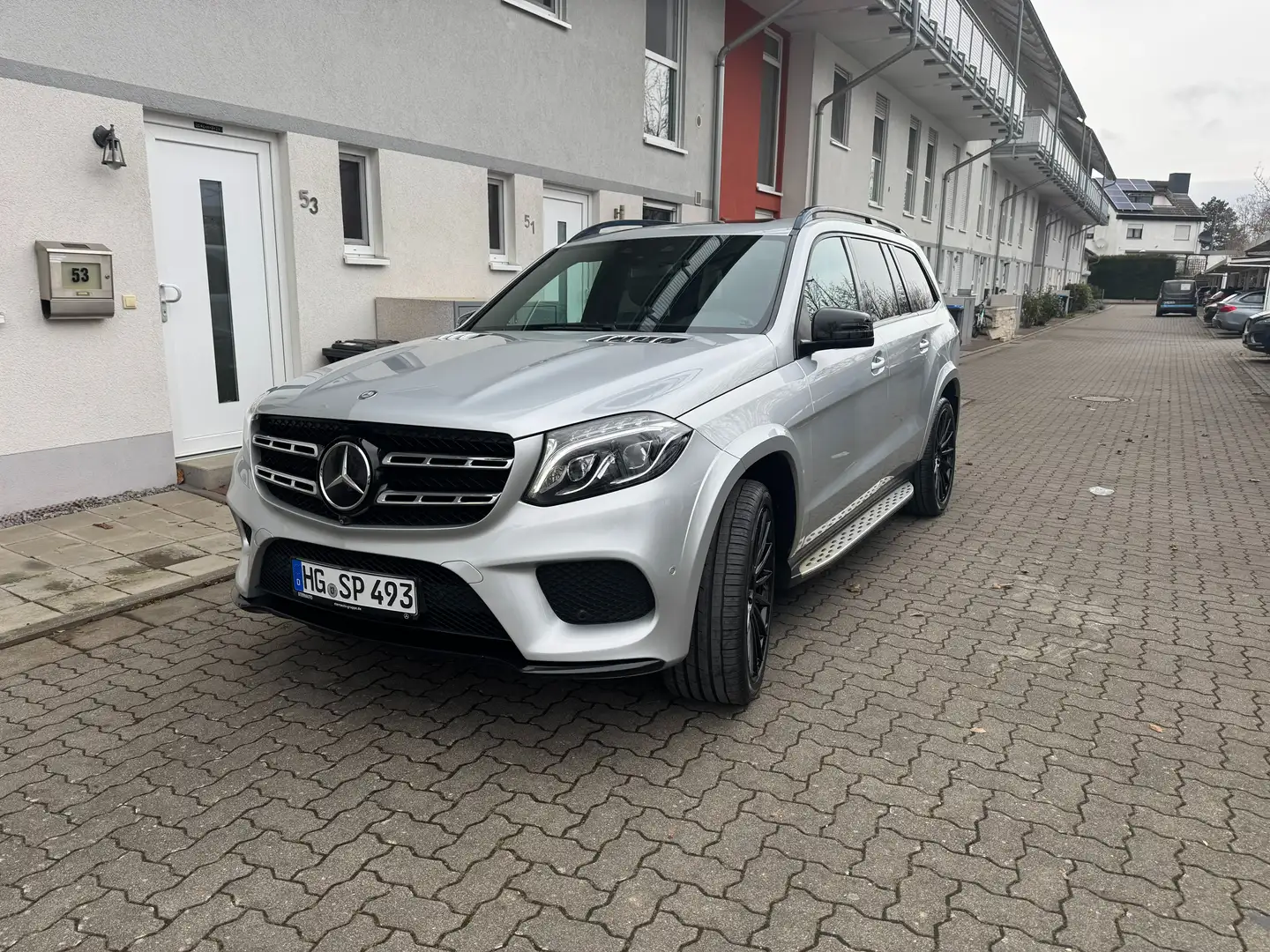 Mercedes-Benz GLS 400 GLS 400 4Matic AMG-Line 8-Fach TÜV+Insp.NEU Silber - 1