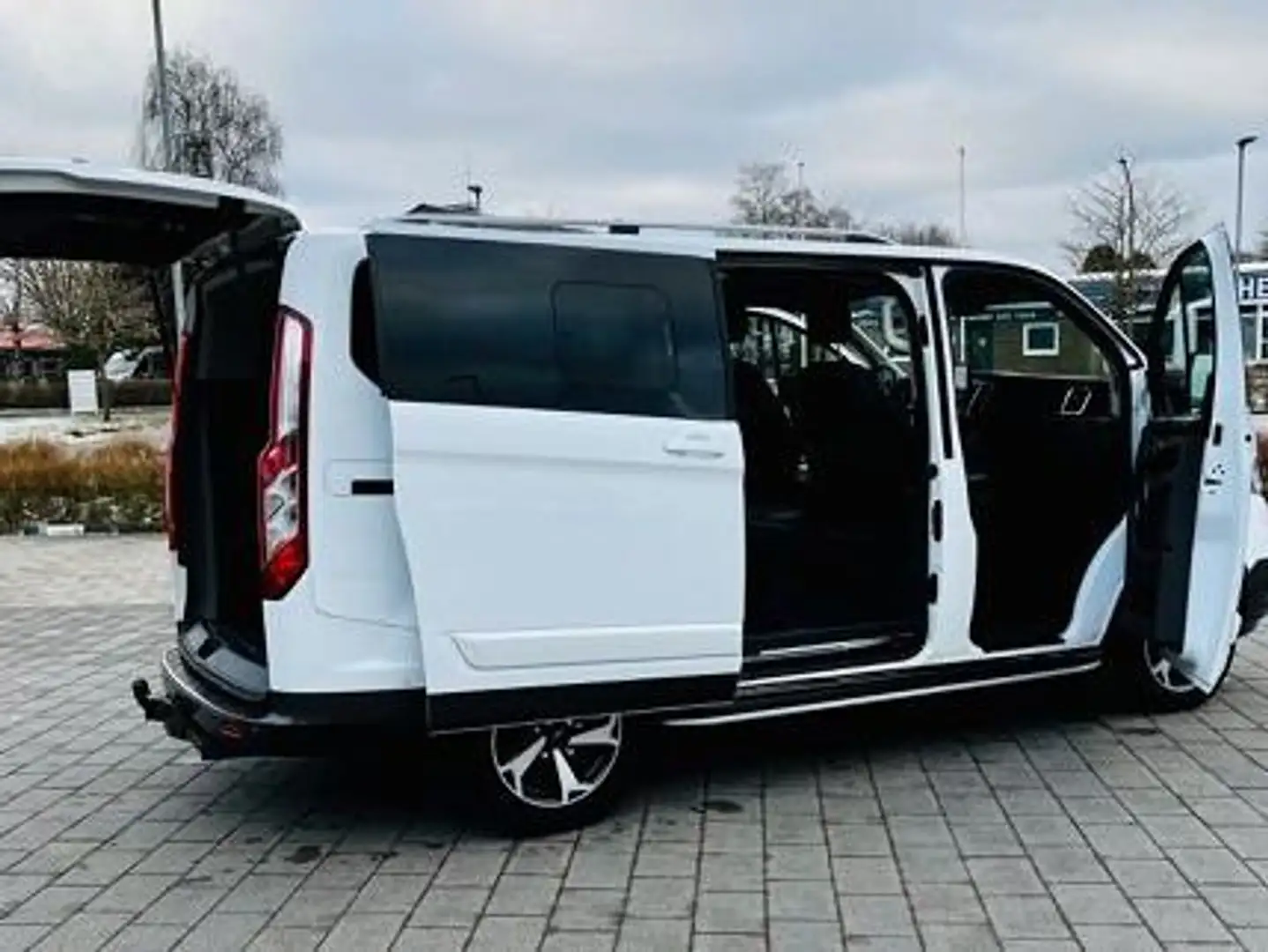 Ford Tourneo Custom Tourneo+Custom Hybrid Weiß - 1