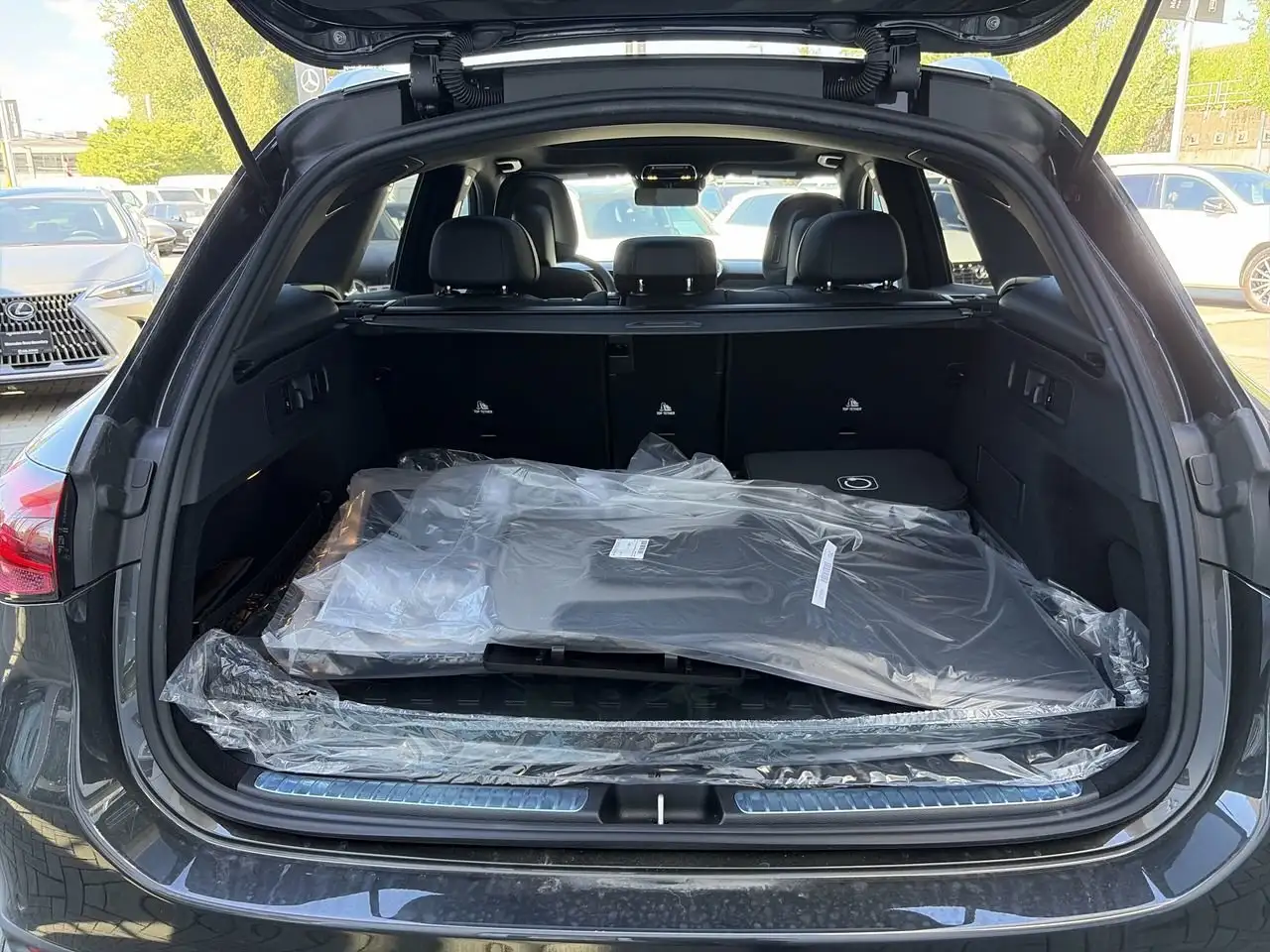 Mercedes-Benz GLC fotografie Mercedes-Benz GLC