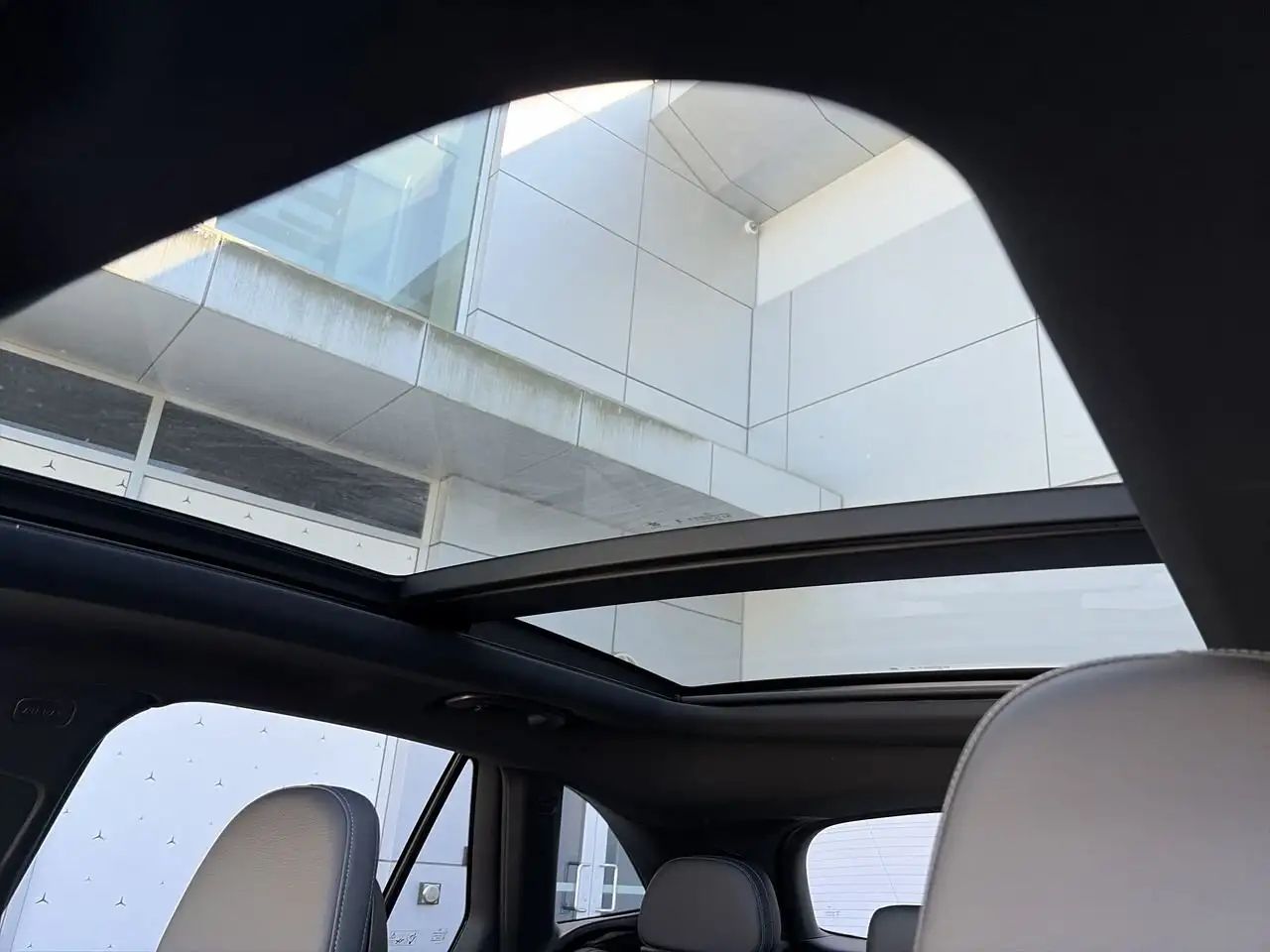 Mercedes-Benz GLC fotografie Mercedes-Benz GLC