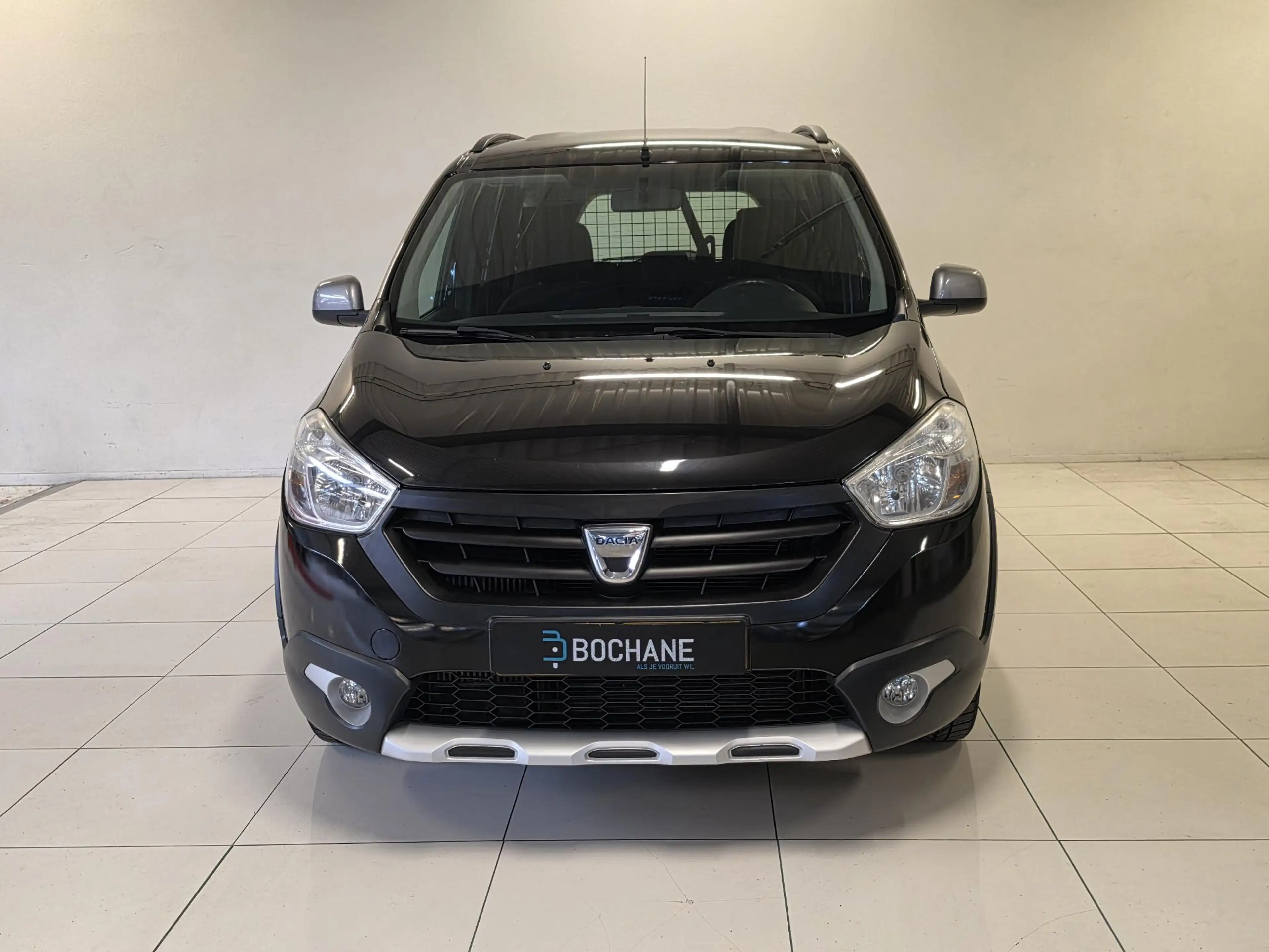Dacia Lodgy 1.2 TCe Stepway 5p. | Navigatie | Parkeersensoren — photo 18