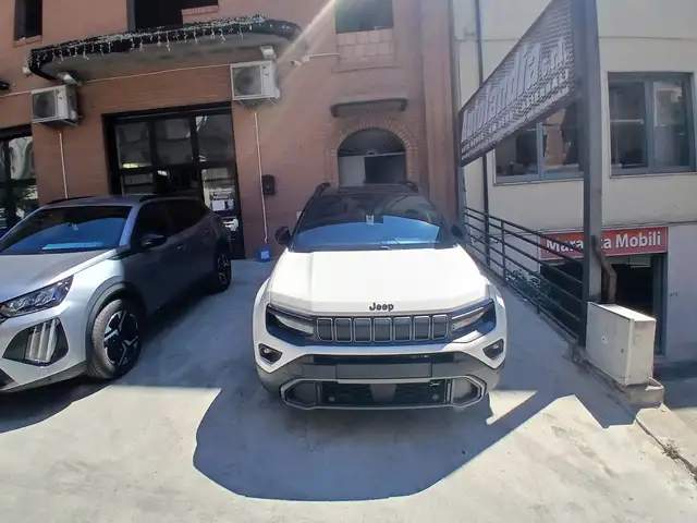 Jeep Avenger Avenger 1.2 turbo e-hybrid mhev Overland 4xe 145cv