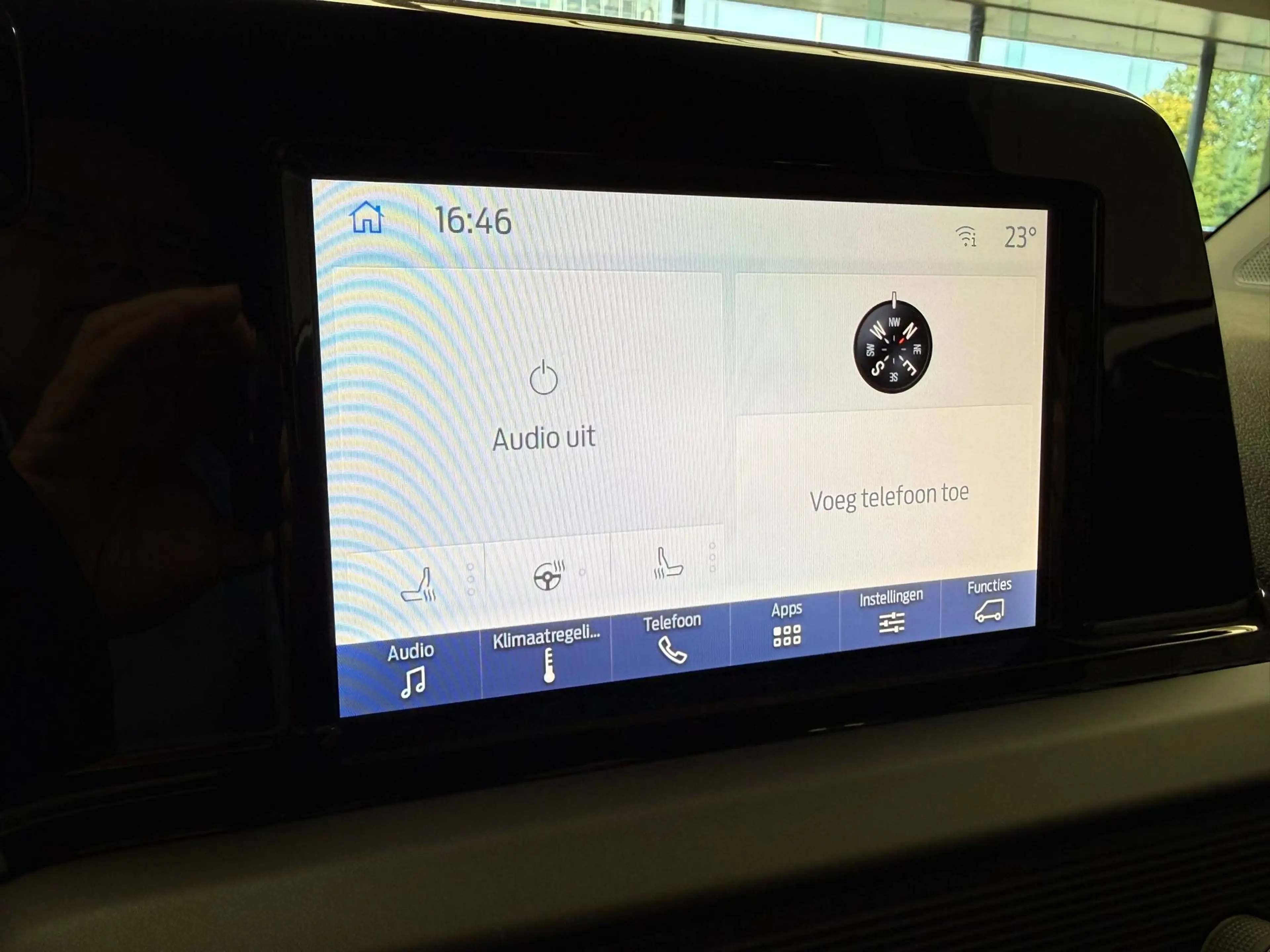 Ford Tourneo Courier Titanium 125pk Automaat A7 + Winter Pack/CAMERA - NIEUW !! — photo 13