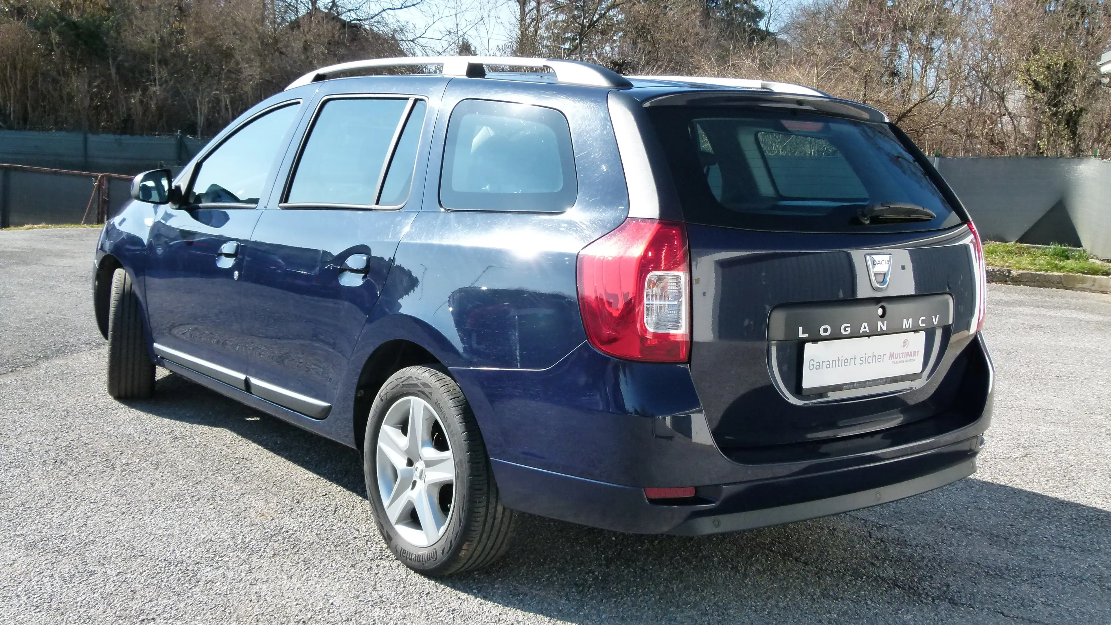 Dacia Logan MCV dCi 75 *1.BESITZ*KLIMA*PICKERL 2/2027+4M* — photo 11